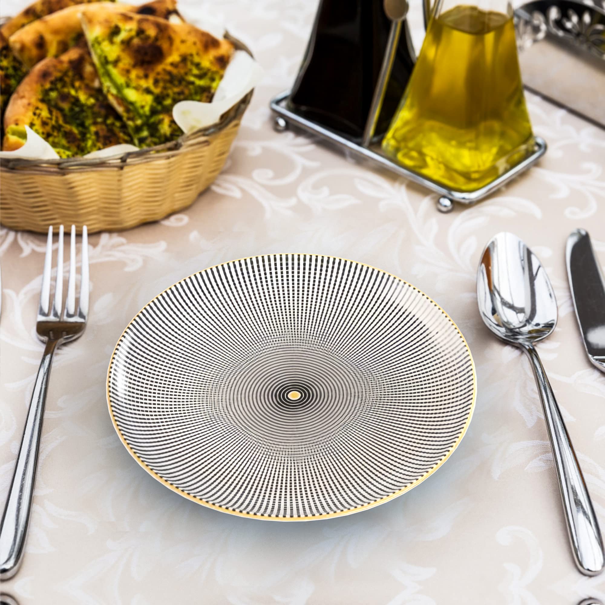 INTIRILIFE 4x Plato de porcelana en Infinito - Negro y Blanco - Diámetro 15.3 cm - Plato de desayuno, plato de postre, plato de servir para ensalada, fruta, pasta, postre, plato principal y snacks