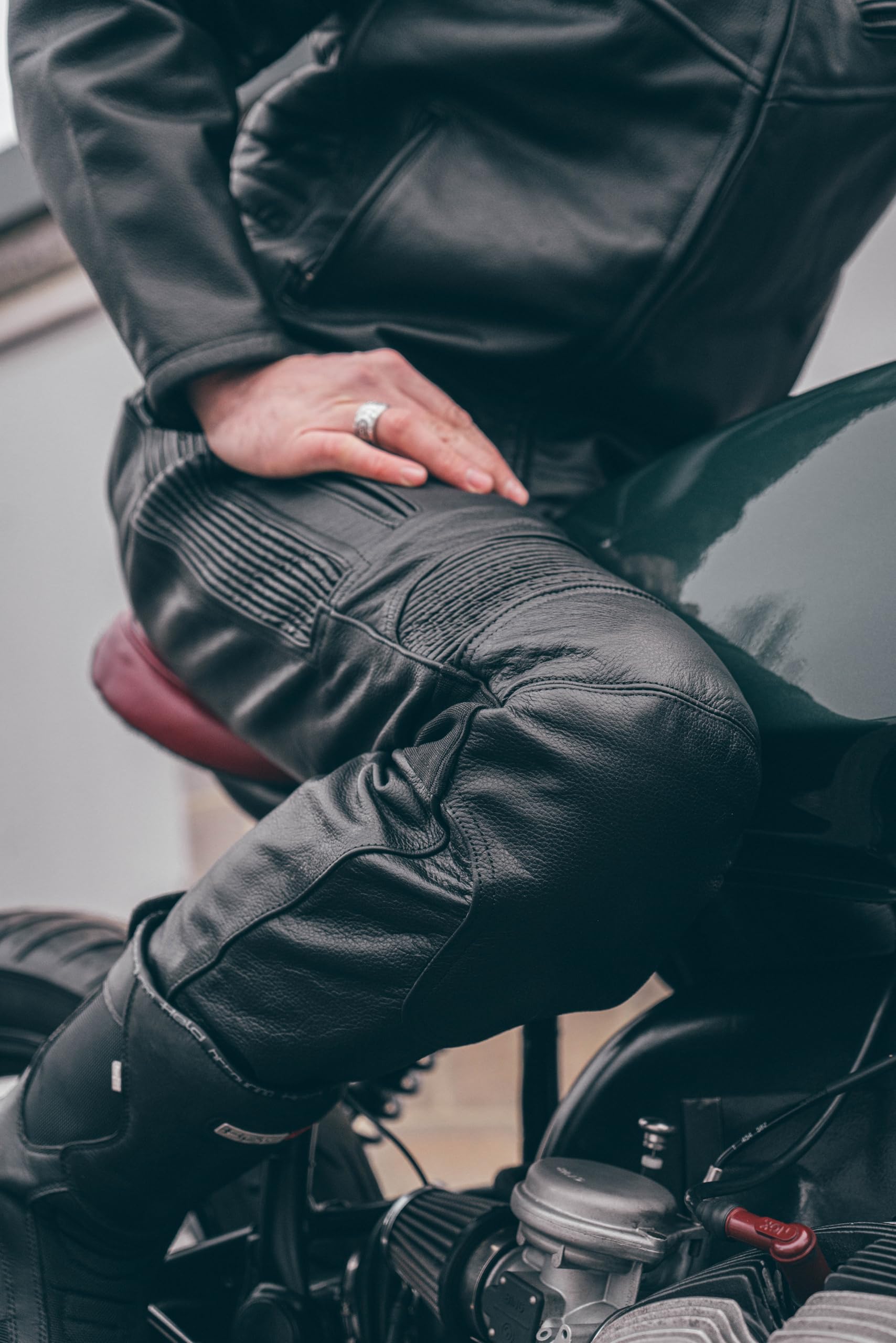 Texpeed Pantalon moto hommes - De tourisme en cuir pour Moto Cruiser avec protection authentique biker CE armor (EN 1621-1) Noir - (L Taille/Jambe Courte)