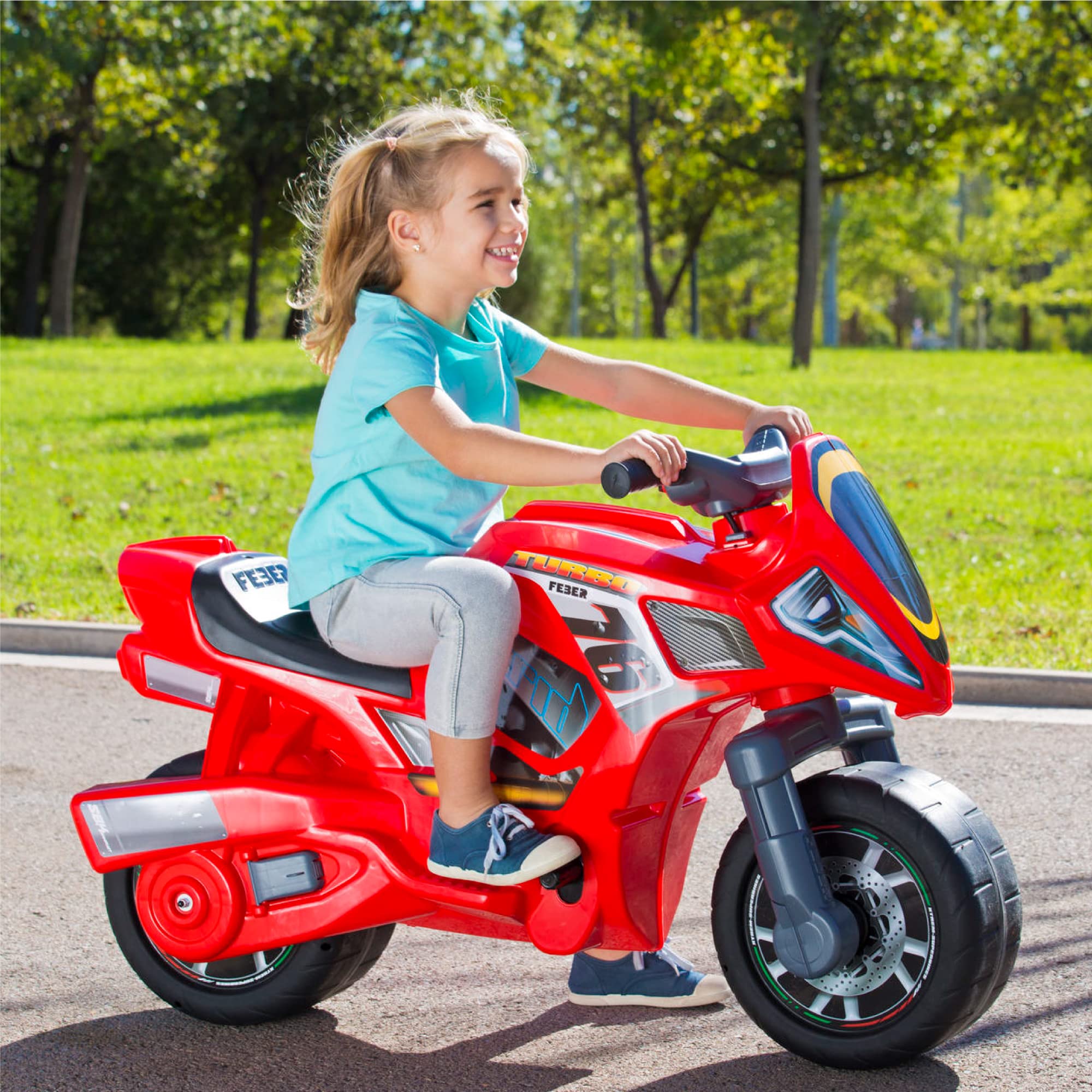 FEBER - Motofeber Turbo Hybrid 6V, Moto a Batteria e Primi Passi, per Bambini e Bambine a Partire dai 3 Anni, Famosa (800013781)