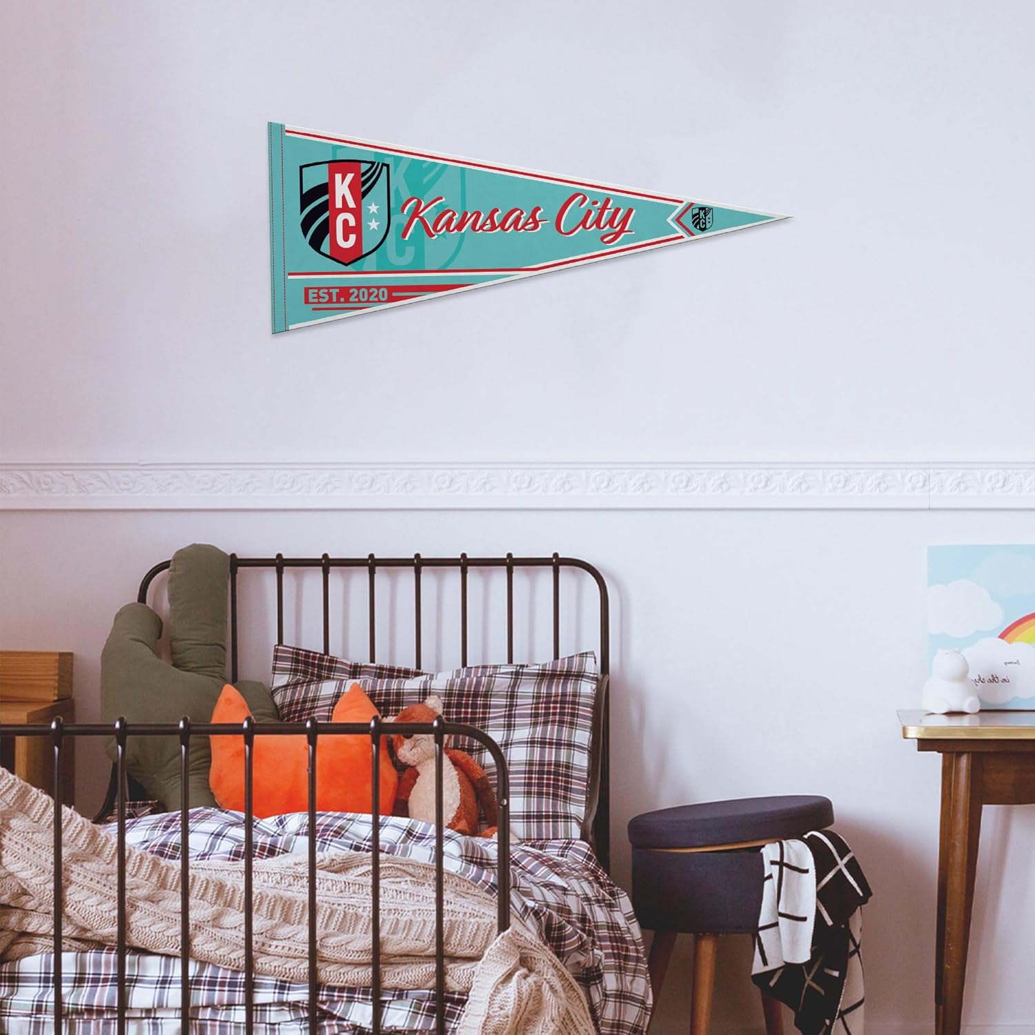 Rico Industries NWSL 12" x 30" Felt Wall Décor Pennant - Great for Home/Bed Room/Man Cave Décor - Image 4