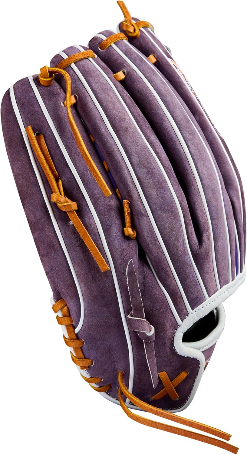 Wilson Spring 2025 A2000® Fastpitch Gloves
