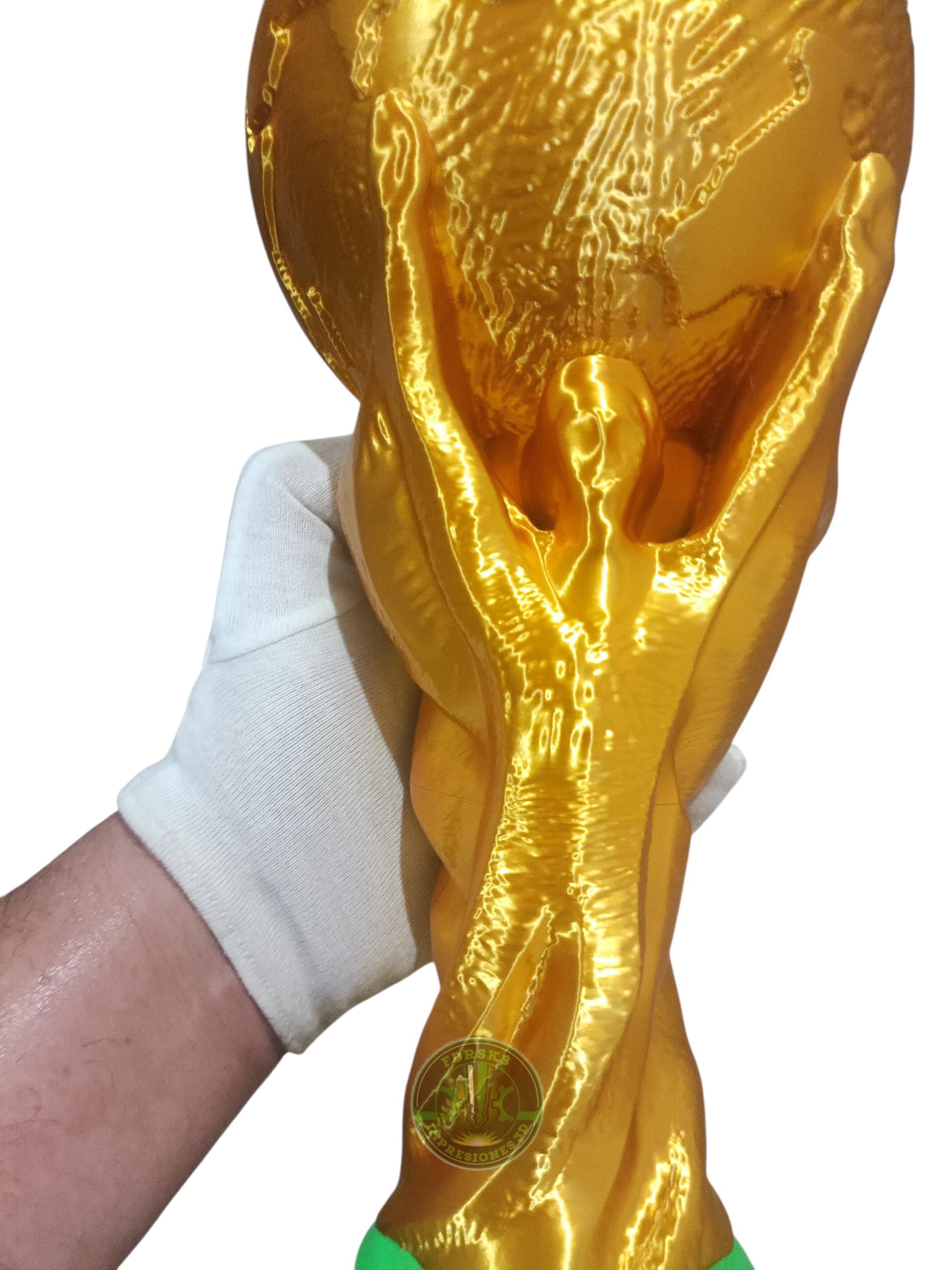 Réplica de Trofeo FIFA World Cup, Color Dorado | Figura Decorativa, Base Verde, Detalle de Continentes, Fútbol Soccer, Coleccionable