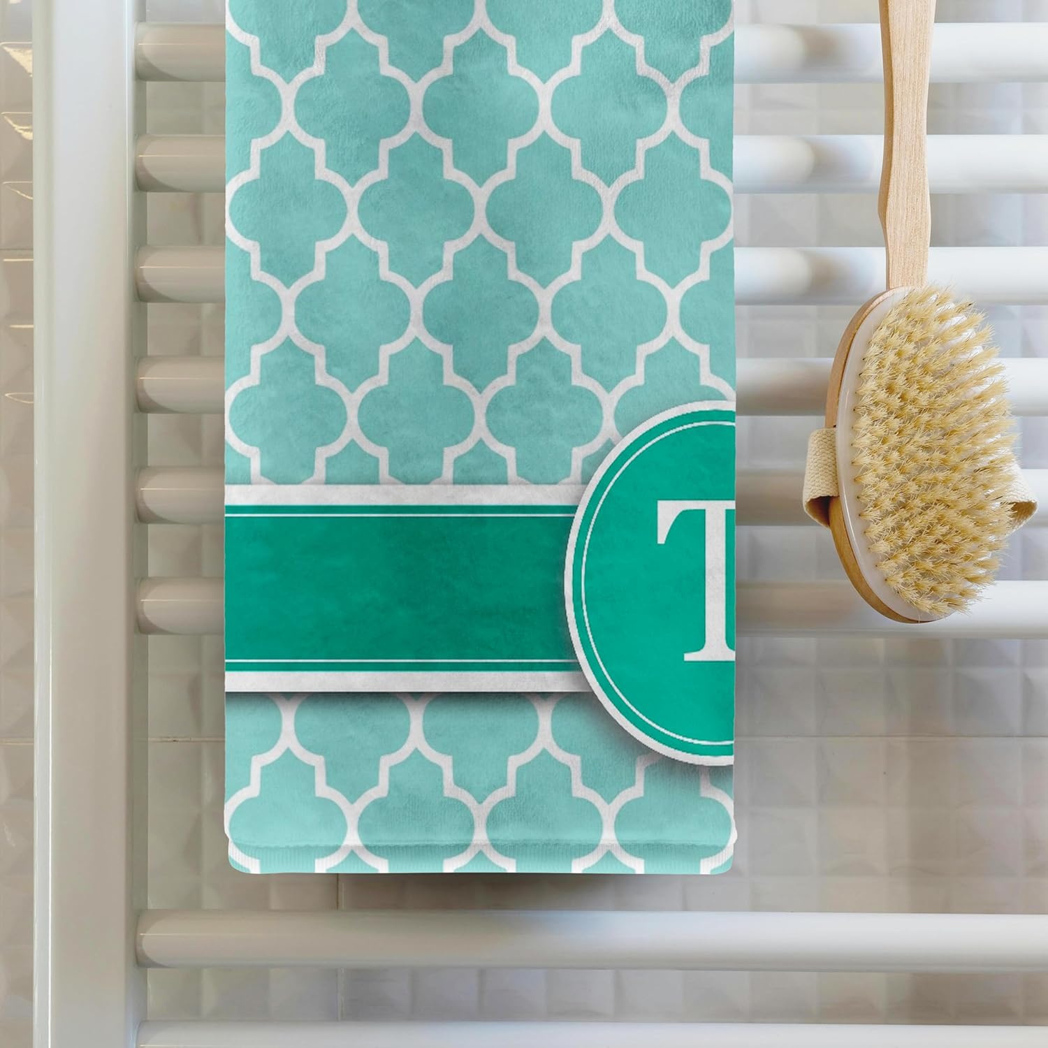 3dRose Personalized Letter T Aqua Blue Quatrefoil Pattern Teal Turquoise Mint Monogrammed Personal Initial 22x30 Bath Hand Pool Towel