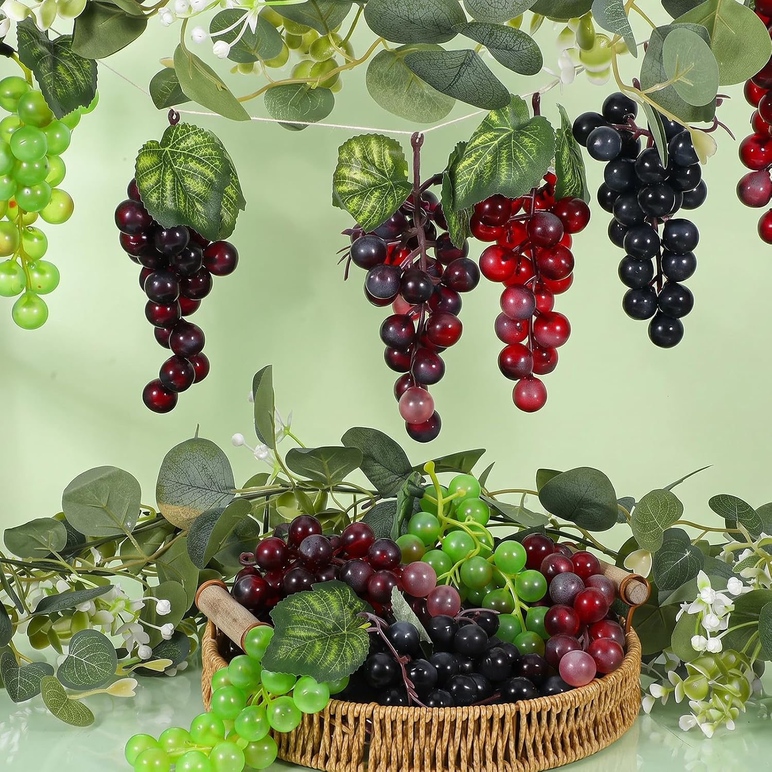 25 Pcs Artificial Grapes Bulk, Artificial Grapes for Decoration, Decorative Grapes Bunches Rubber Grape Bundles for Vintage Wedding Favor Fruit Wine Decor Faux Fruit Props