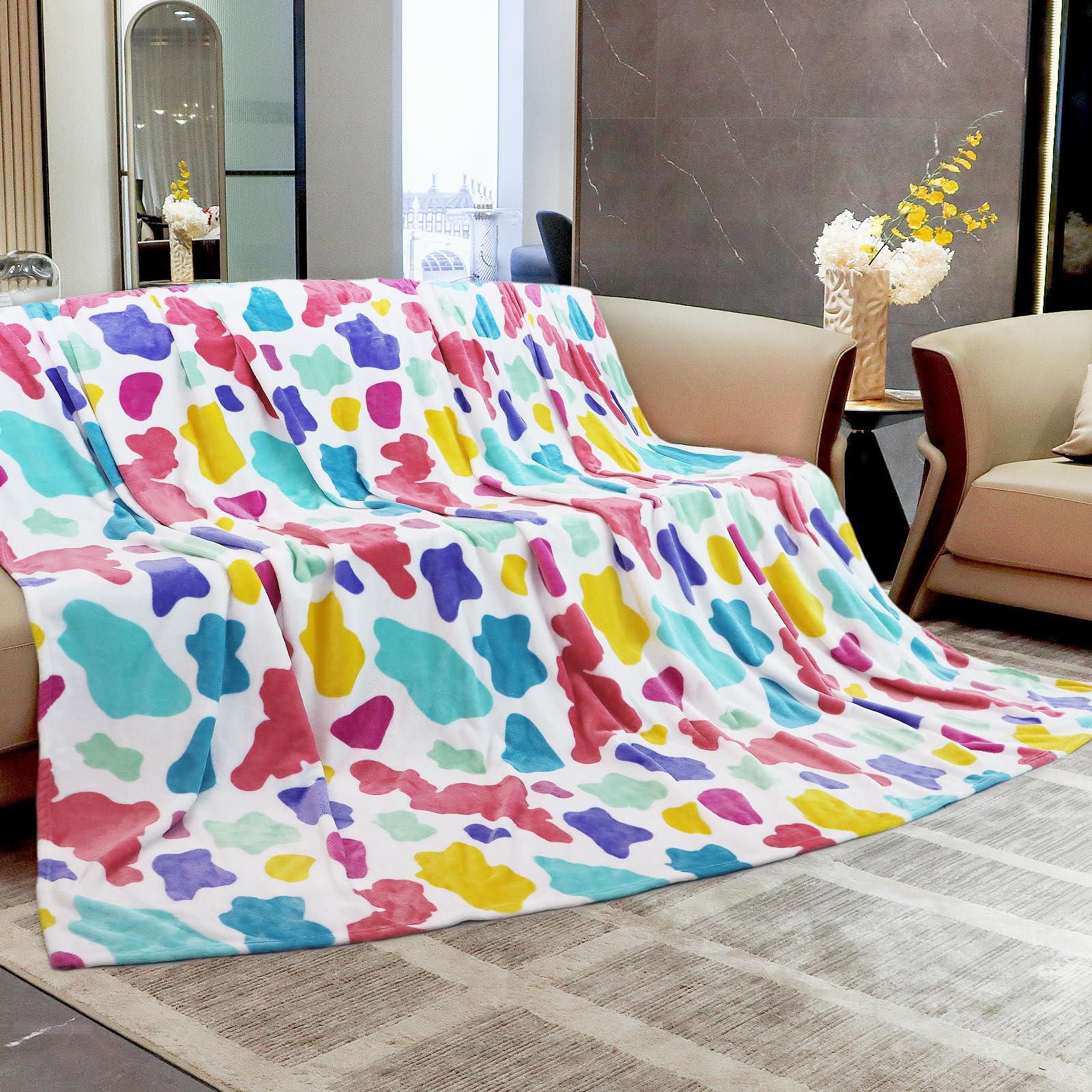 HSEEC Blankets & Throws Queen Size Soft Fleece Blanket Throw Cozy Blanket for Bed Throw 90x90 inches — image 1