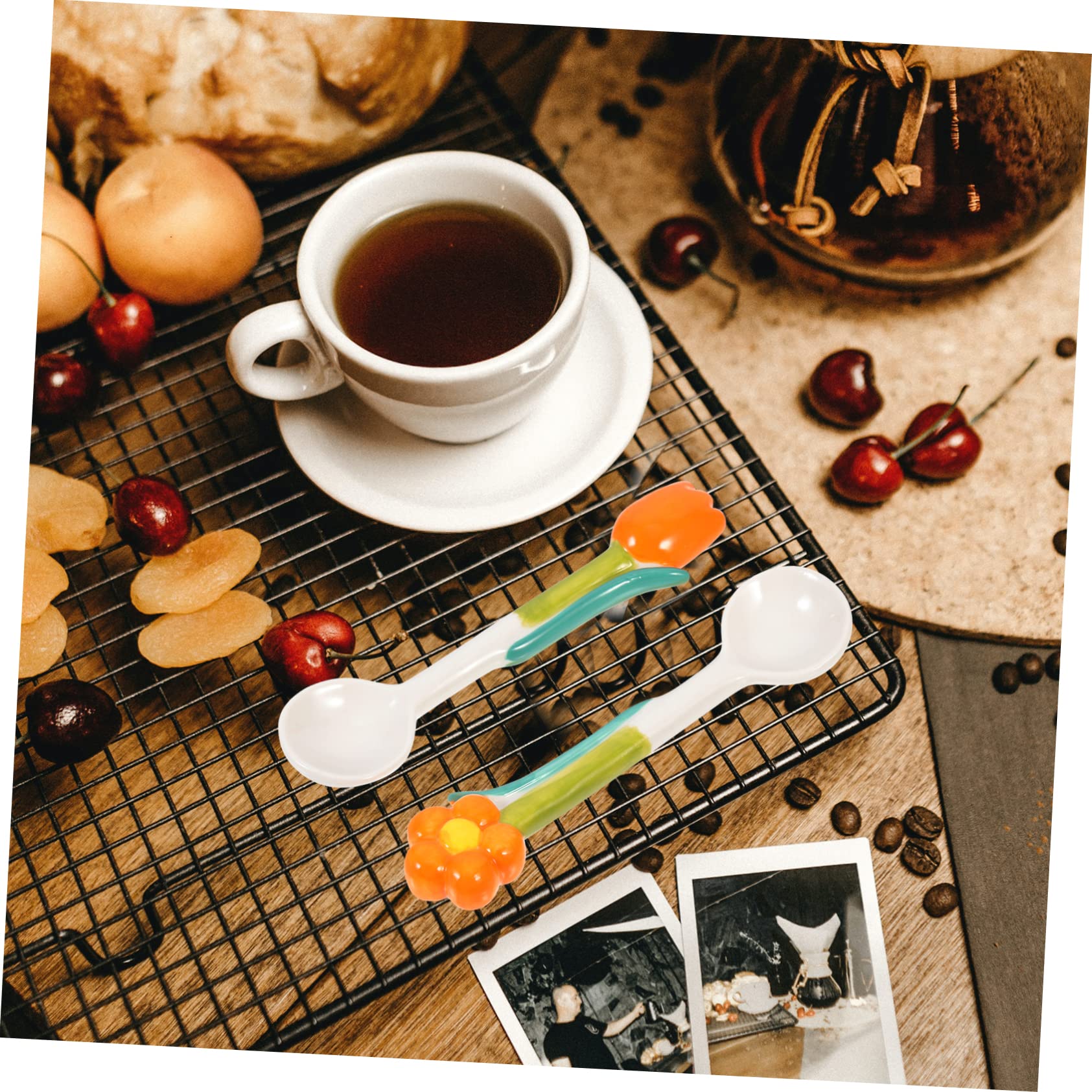 Alipis 2Pcs Tulip Shaped Porcelain Spoons Mixing Utensils for Easy Serving Convenient Rice Spoons for Afternoon Tea and Gatherings Smooth Finish and Comfortable Handle