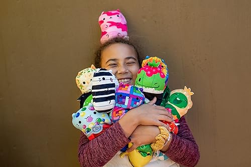 Miniatura 4 de Cats vs Pickles Chonk Pickle Maki - Peluche relleno de 6pulgadas Colecciónalos como mascotas de escritorio, juguetes para ansiedad o juguetes