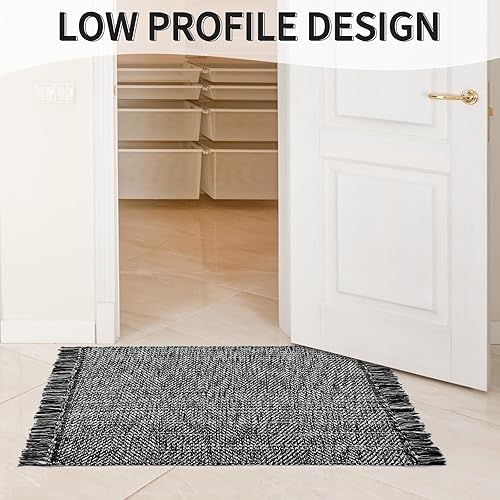 Miniatura 5 de MitoVilla Alfombra pequeña de baño bohemia negra de 2 x 3 pies, alfombra tejida de algodón blanco y negro para sala de estar, alfombra de cocina