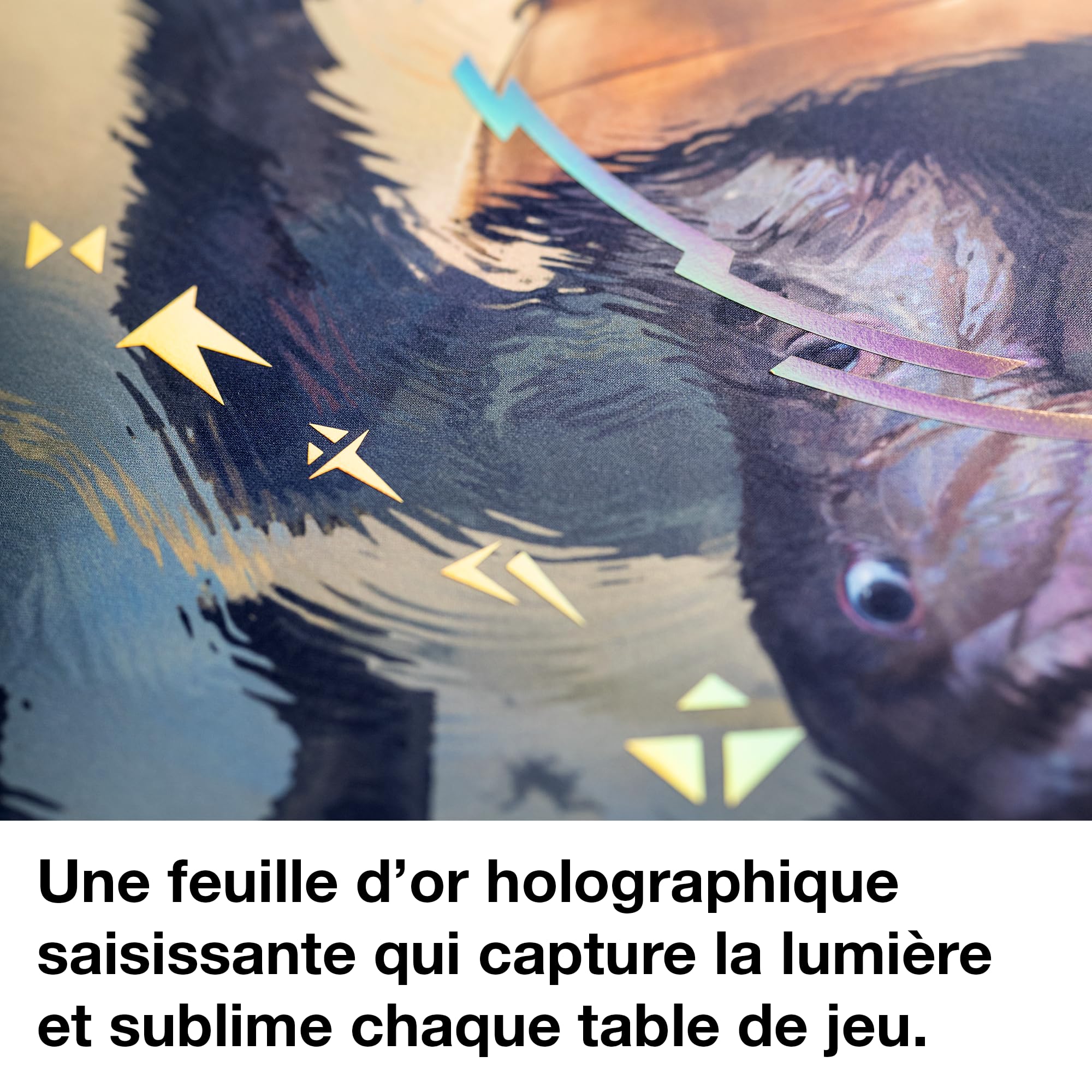 Alfies! The Great Distortion Tapis de Jeu Magic MTG | Artwork Eldrazi Peint à la Main | Accents dorés holographiques Faits Main | Design européen Exclusif | Forme légendaire personnalisée