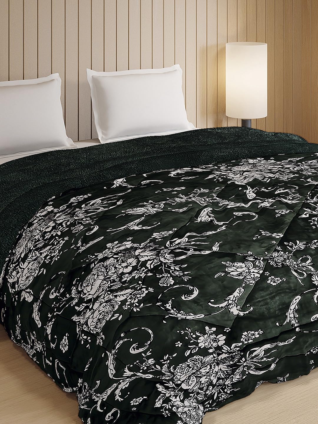 Monte Carlo Double Bed Winter Comforter Nixie 200 GSM 1 Comforter (230 CM X 250 CM) Bottle Green-image-31