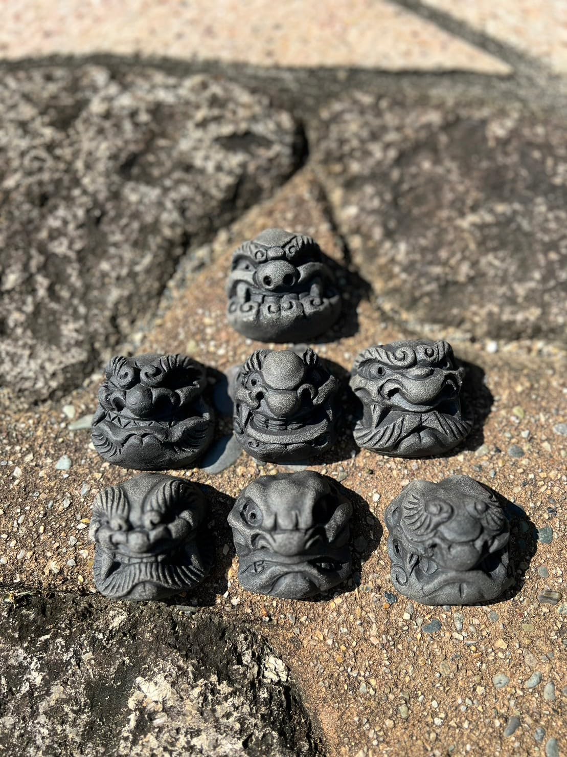 SUIGA Demon Ice Cube Zigzuza Tile