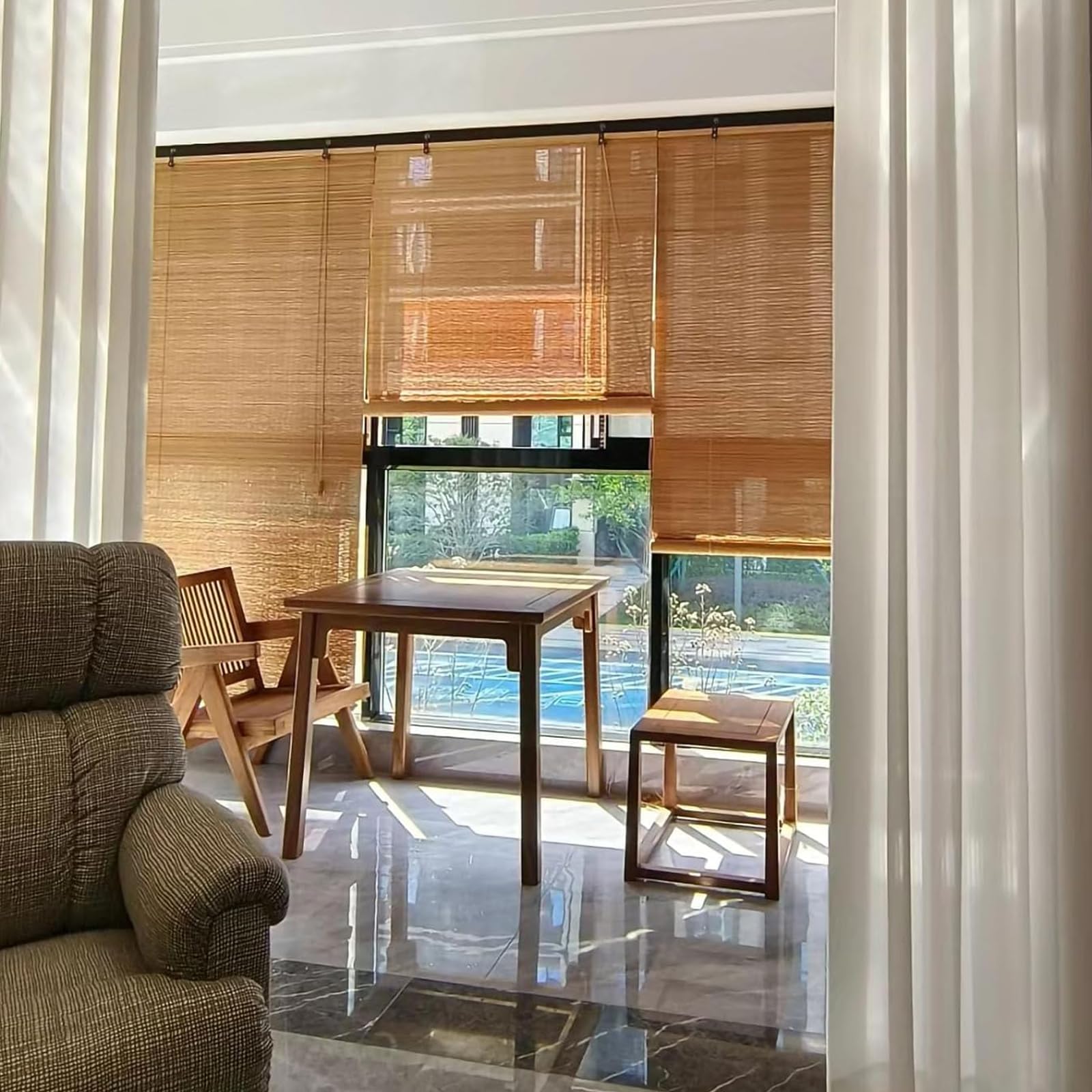 1 store enrouleur personnalisé en bambou 135 cm – Store extérieur naturel pour balcon, fenêtre et porte de jardin, blocage de 60 % de la lumière, protection solaire, respirant et intimité