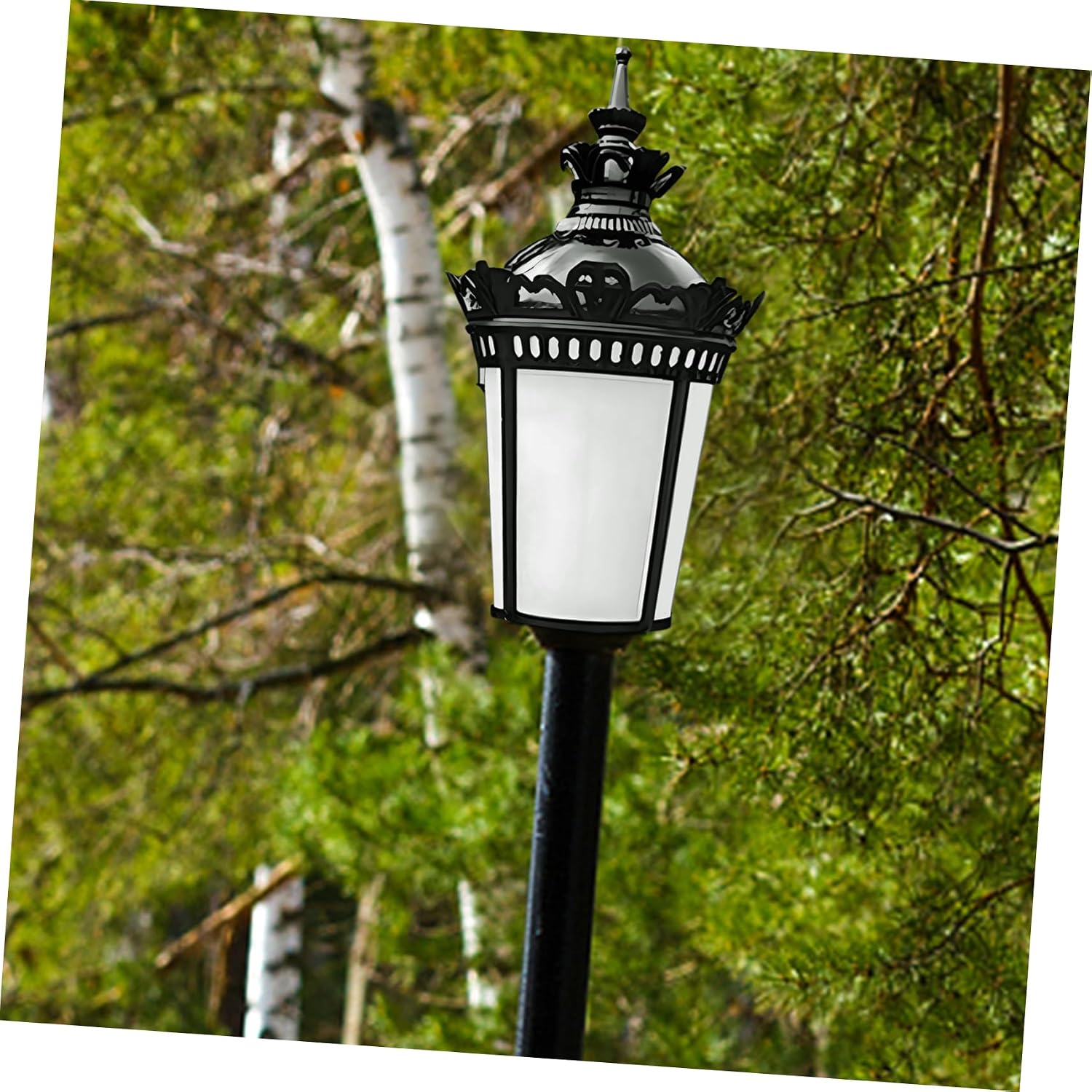 UKCOCO Acrylic Light Shade Replacement for Outdoor Lamp Posts Weather-Resistant Garden Lampshade for Courtyard and Street Light Fixtures and Versatile Lighting Accessory