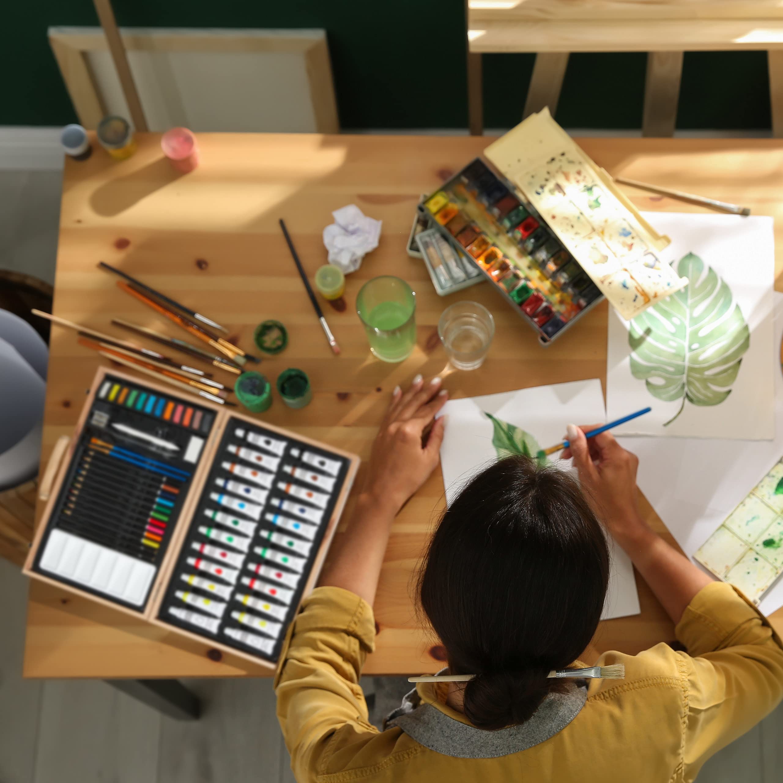 Relaxdays Coffret peinture, set dessin avec couleurs, crayons, pinceaux Relaxdays Coffret peinture, set dessin avec couleurs, crayons, pinceaux