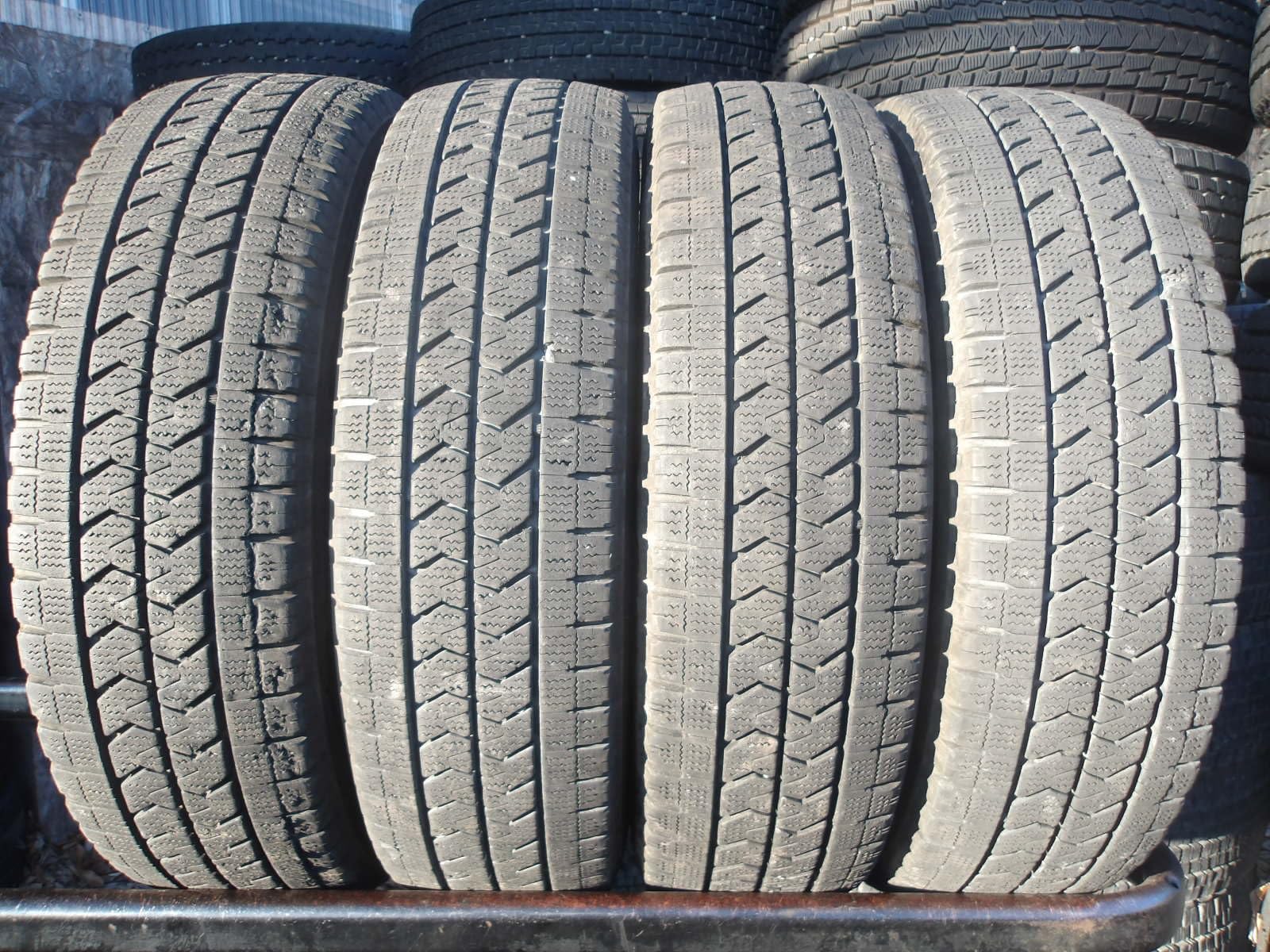Amazon.co.jp: Q267-9 205/75R16 冬4本セット スタッドレス LT 113