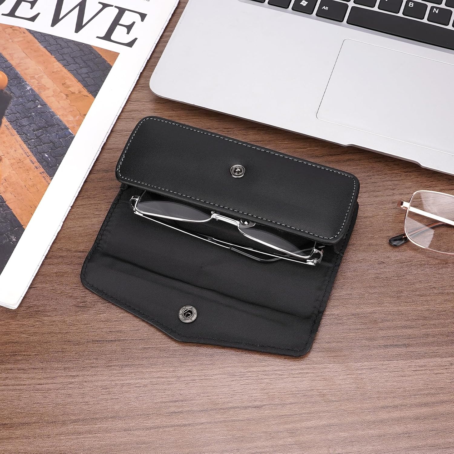 Linkidea Belt Clip Eyeglasses Case,Vegan Leather Portable Eyewear Storage Bag Compatible with Reading Nearsighted Glasses