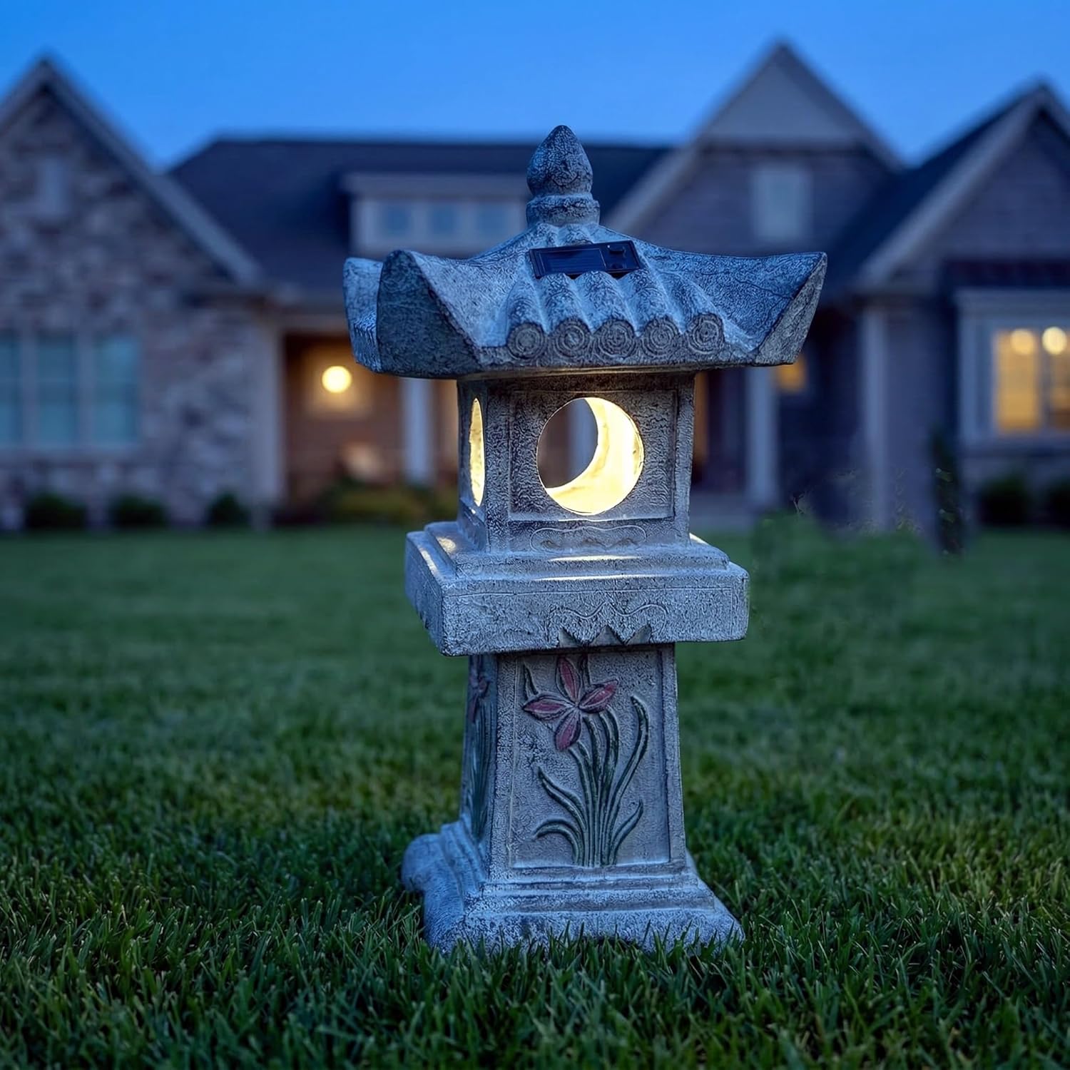 23.6’’High Asian Orchid Pagoda Statue Solar-Powered LED Light Miniature Tower Lantern Garden Decoration Figurines Solar Lamp Outdoor Japanese Decoration Zen Courtyard Landscape