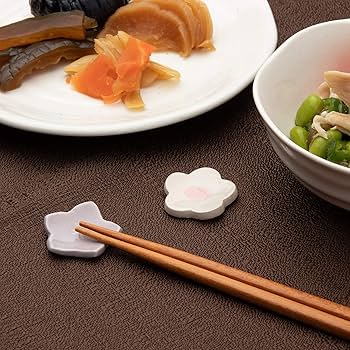 Amazon｜TAMAKI 箸置 桔梗 パープル 3.2×3.2×0.6cm 日本製 T