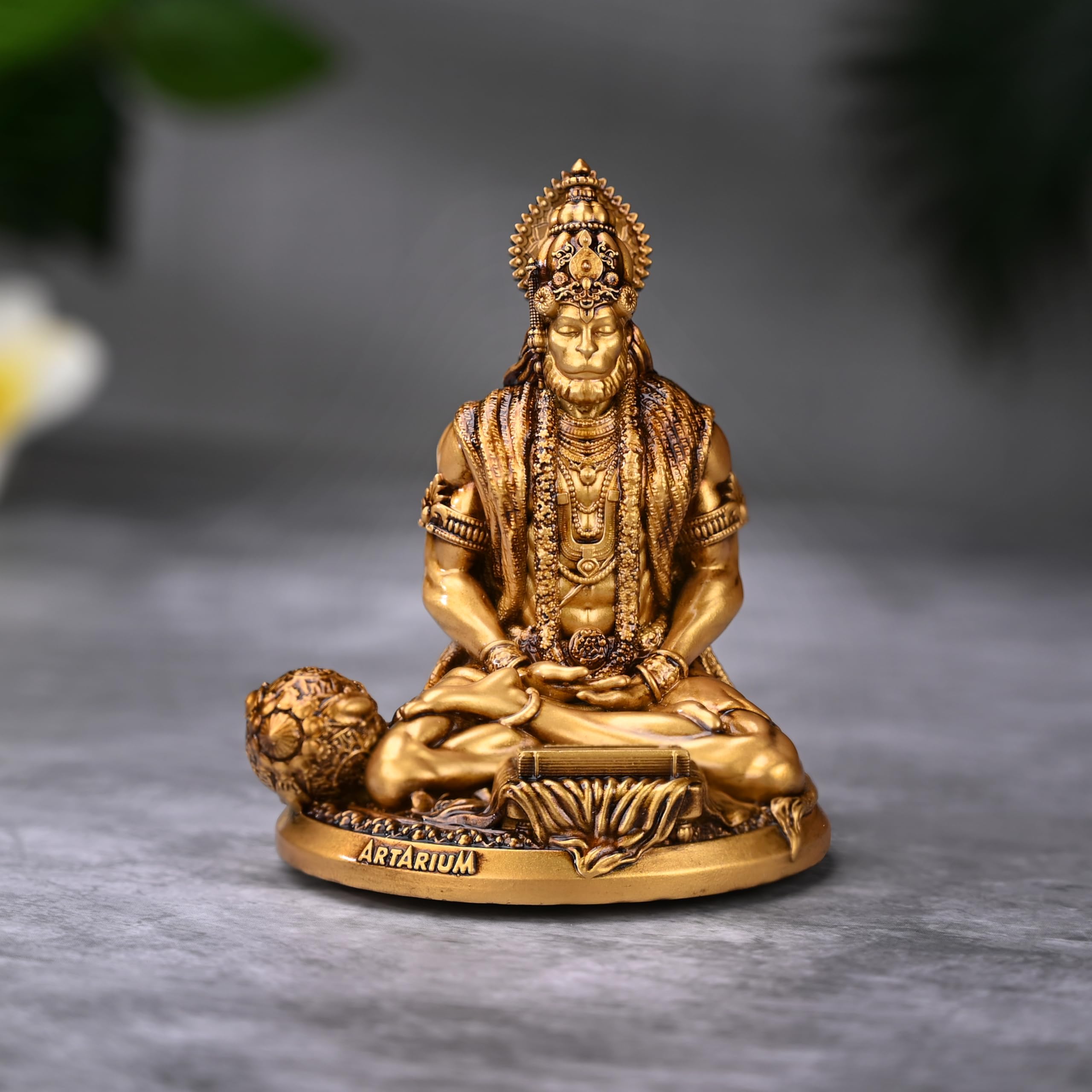 Hanuman Idol for Car Dashboard Meditating Lord Hanuman Statue Home and Pooja Decor Sitting Hanuman Ji Murti Hanuman Balaji Idol for Car & Best Gift Item Height - 3.5 Inches (Pack of 1)