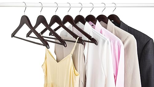 Miniatura 8 de Amber Home Perchas para abrigos de madera maciza, paquete de 20 perchas de madera con acabado de nogal suave con barra antideslizante para