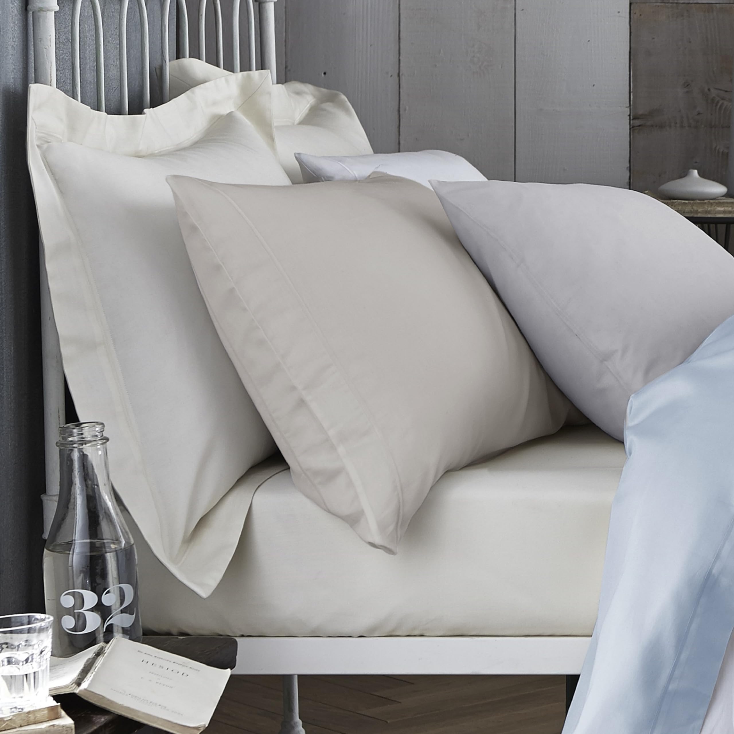 White Plain Dyed Cotton Percale Neutral 200TC Oxford Pillowcase 50 x 80 cm