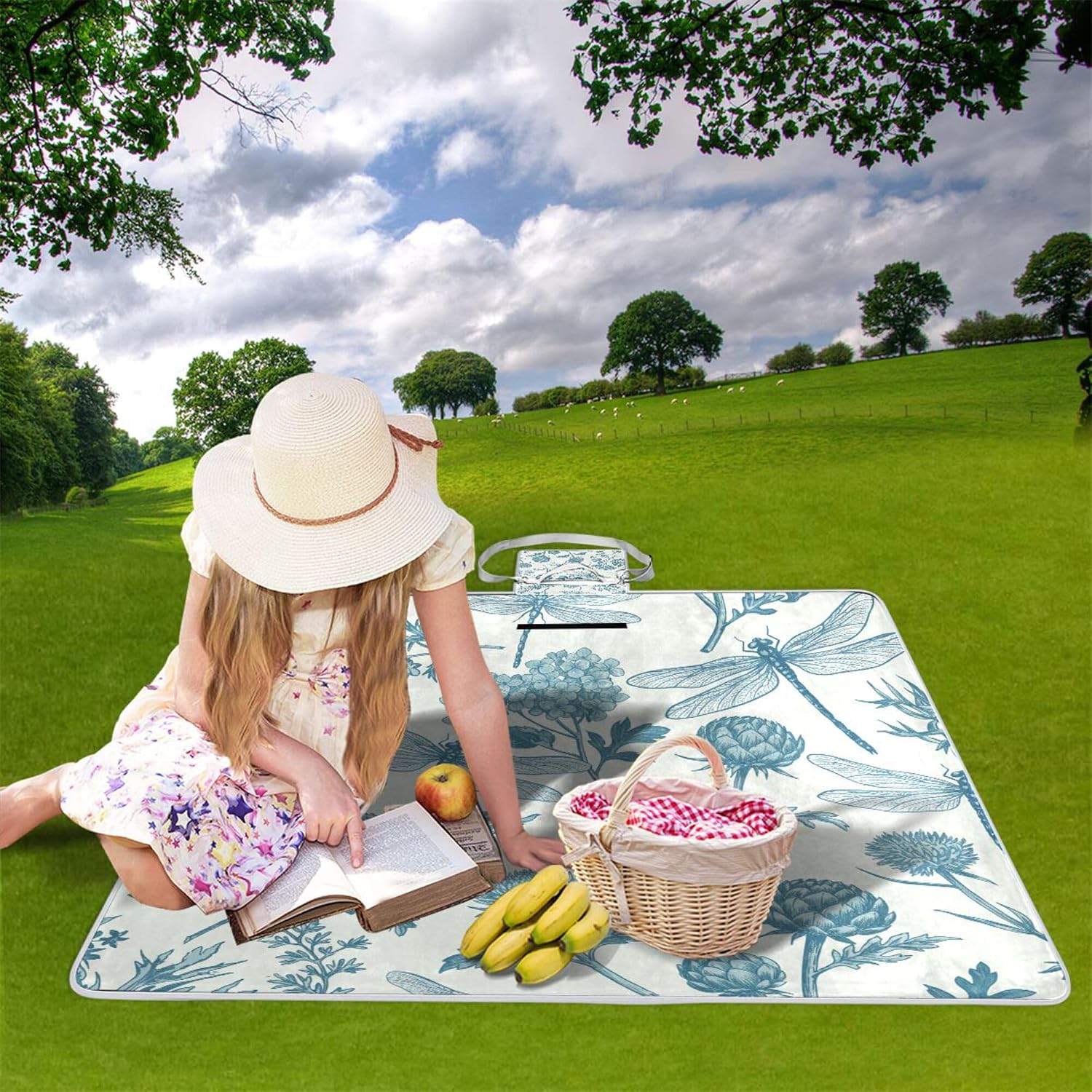 MNSRUU Picnic Blanket Waterproof Foldable, Dragonfly Flowers Retro Large Outdoor Picnic Beach Camping Blanket Travel Mat, Shoulder Strap Tote, Rectangle 57x59in
