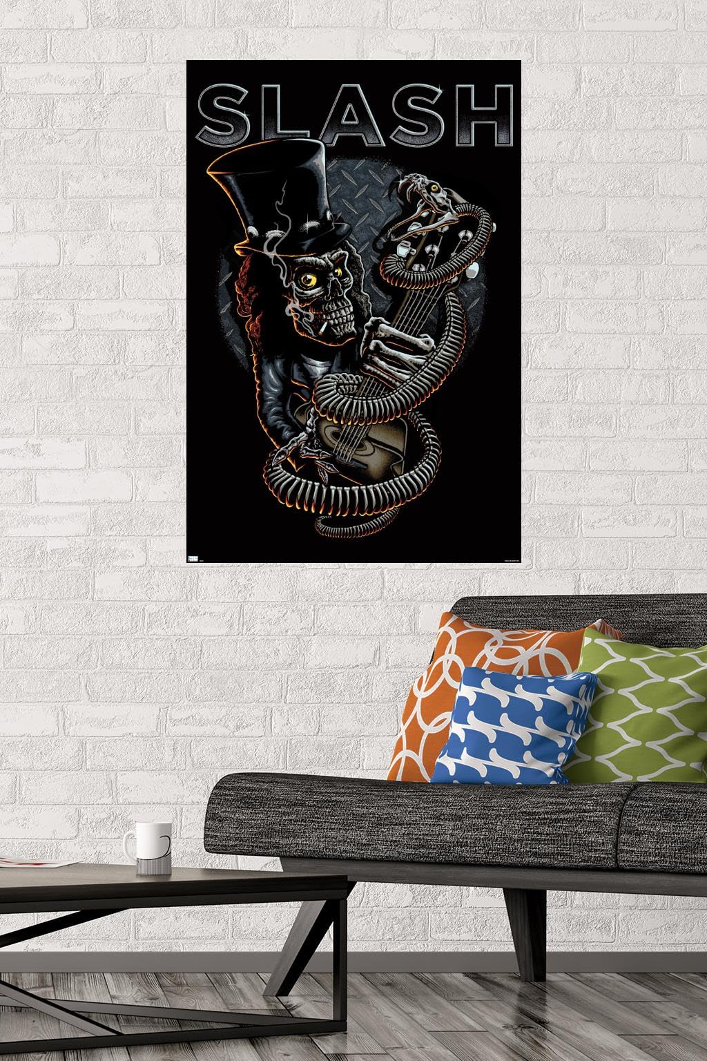 Amazon.com: Trends International Slash - Skull Guitar Snake Wall