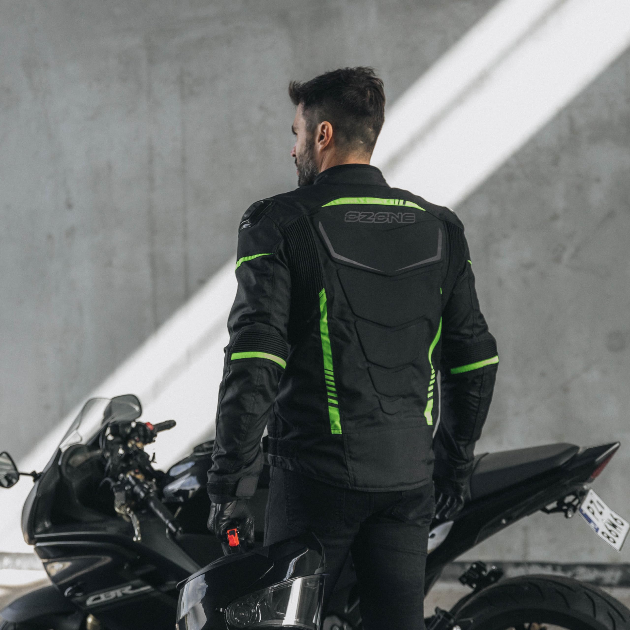 OZONE MOTO Pulse Veste de Moto Homme | Protections Coudes et Épaules | Membrane Imperméable et Doublure Thermique Amovible | Curseurs d'épaule | 3 Canaux de Ventilation | Tailles jusqu'à 7XL