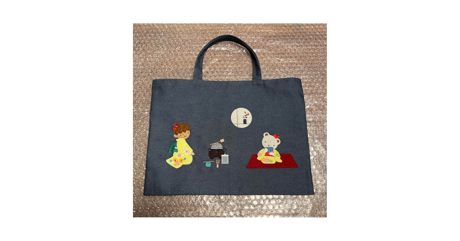 ファミリア　茶の湯　バッグ Amazon.co.jp: 茶の湯展 × ファミリア コラボ レッスンバッグ