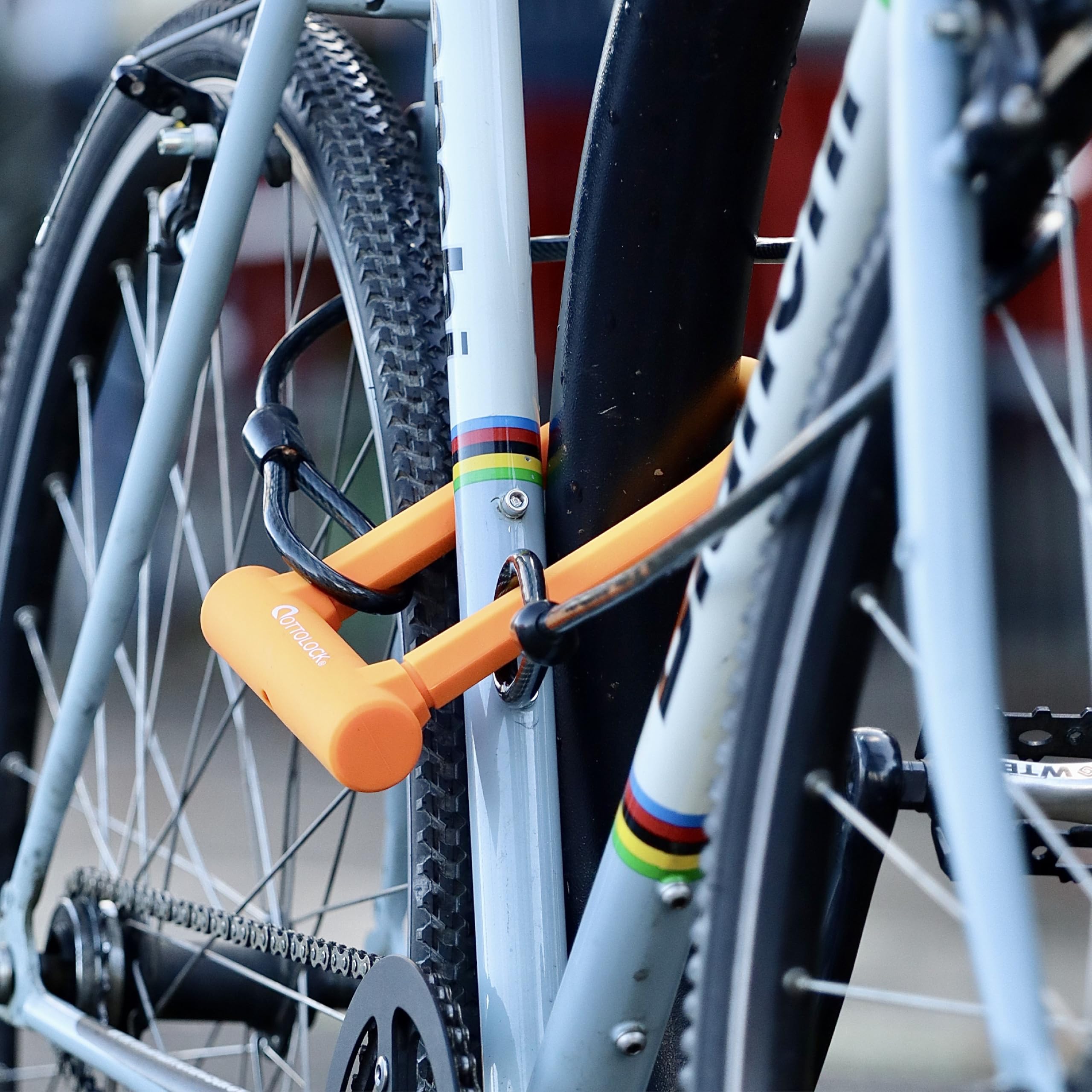 OTTOLOCK Sidekick Compact U-Lock i wiązka kabli, wytrzymała, antykradzieżowa, z kluczami, powlekana silikonem, akcesoria rowerowe, kolor pomarańczowy