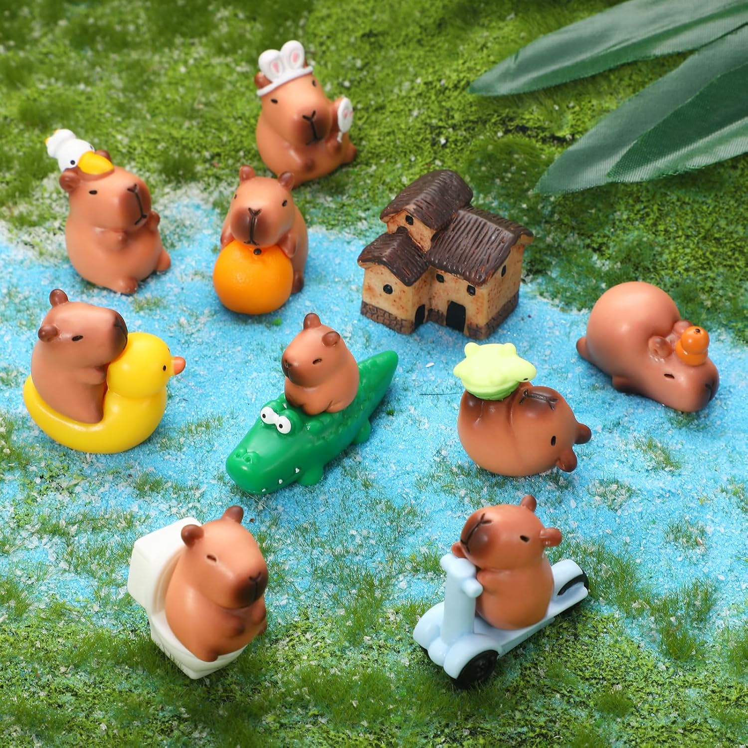 12 Pcs Mini Capybara Figures Set Cute Capybara Figurine Resin Animals Mini Resin Capybaras Tiny Animals Miniature Figurines for Garden Cake Toppers Landscape Dollhouse Tabletop Party Decor