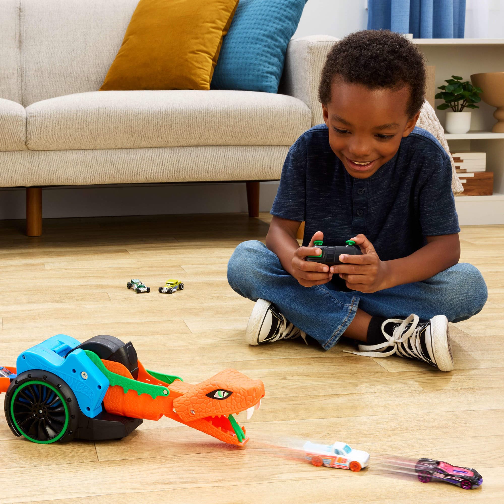 Hot Wheels Let’s Race Slither 'N Strike RC, zdalnie sterowany wąż