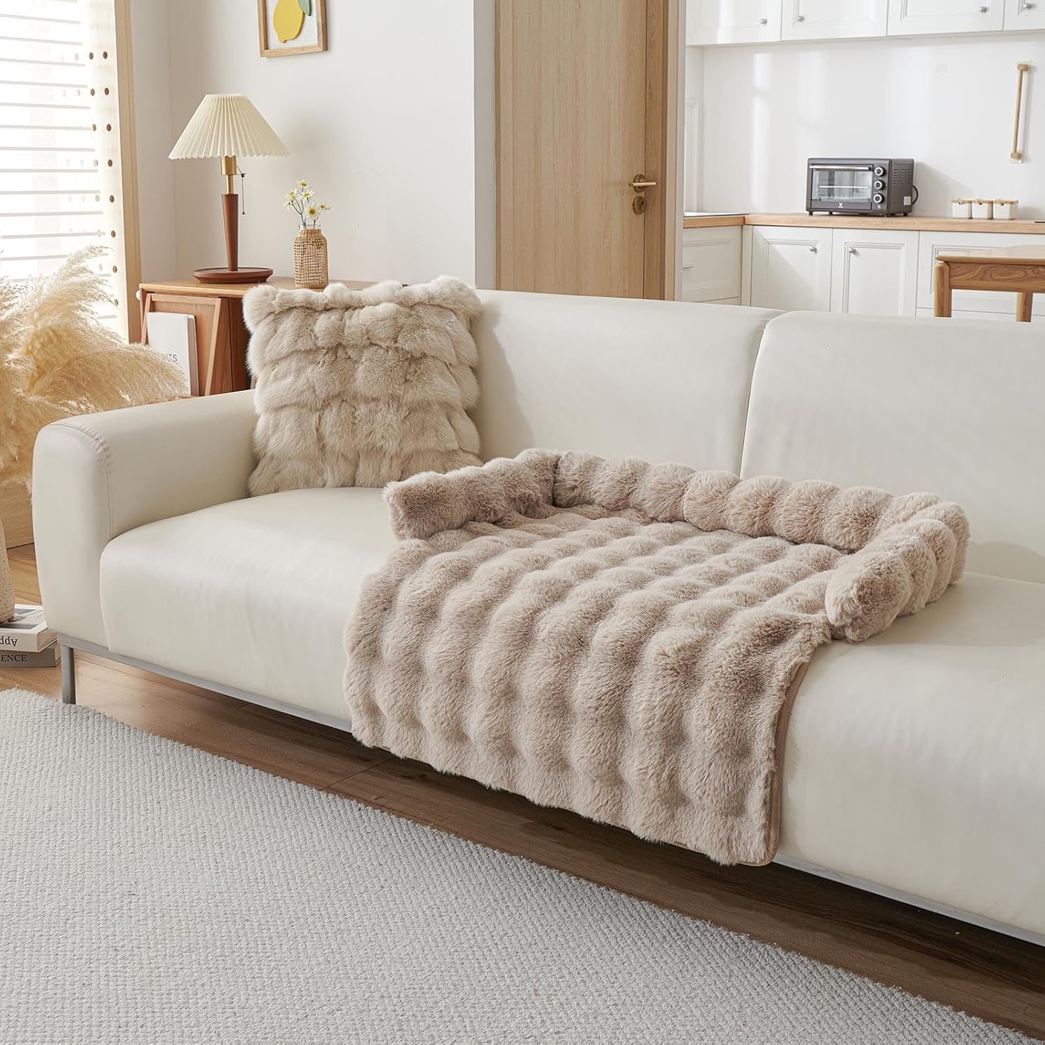 Non-Slip Dog Sleeping Mats, Fluffy Fuzzy Cozy Washable Couch Cover, Puppy Bed Blanket with Waterproof Lining for Medium & Small Dogs, Cats, Pets Indoor Sofa, Bed, Dog Crate (Khaki)