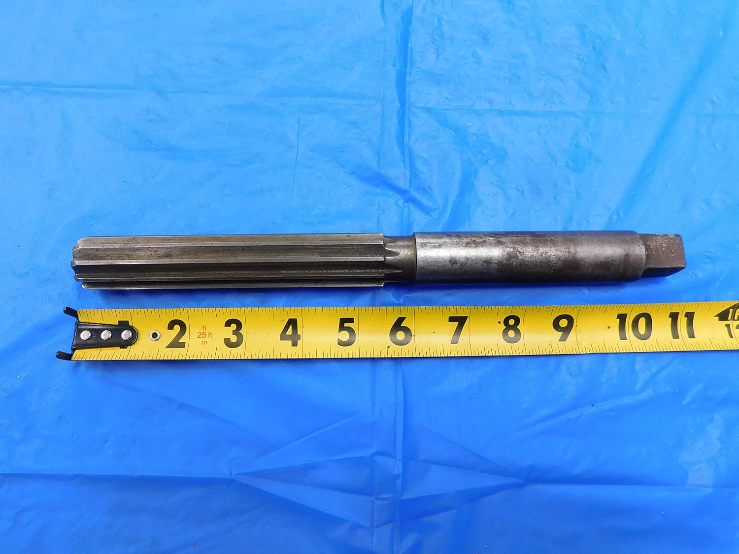 0.9985 O.D. HSS Hand Reamer 1" Shank 10 Flute .9985 1.0 1.0000 -.0015 Undersize - MH3376AN2