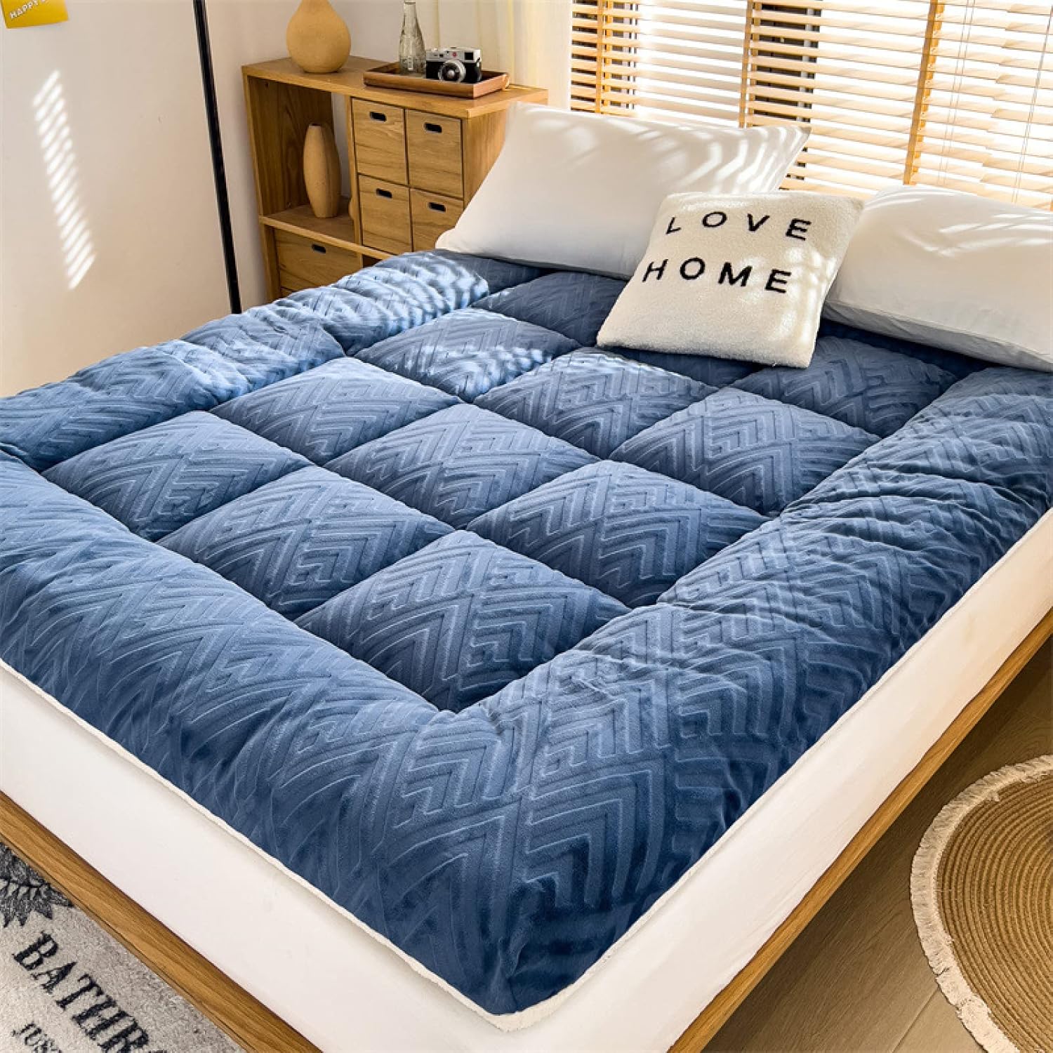 Twin Bed Mattress Fluffy Floor Futon Mattress,Ultra Soft Thick Sleep Mattress Portable Foldable Mattress Protector All Season Breathable Mattres(Full, Blue)