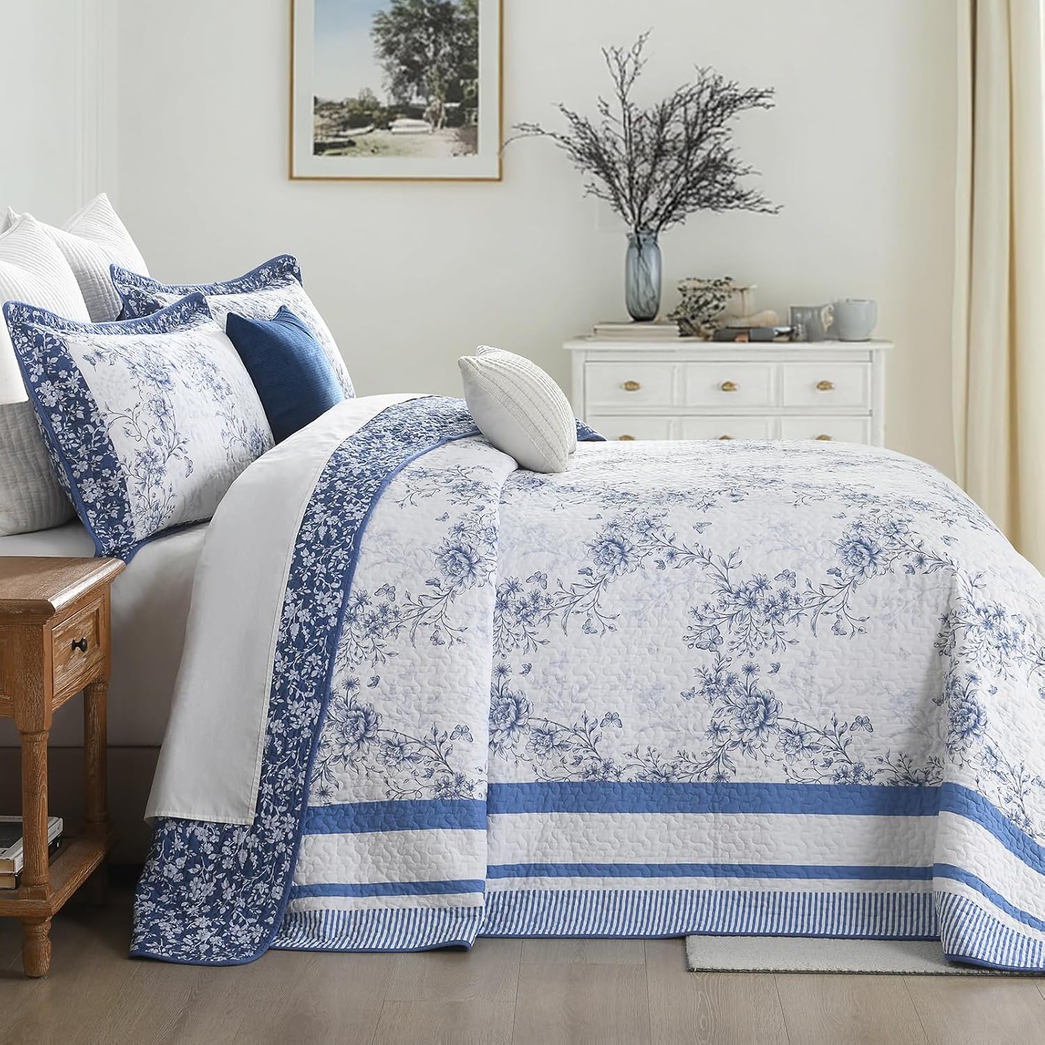 PANGUSHAN 128"×120" 100% Cotton Oversized Bedspread, California King Bedspread Reversible Vintage Floral Farmhouse XL Oversized Quilt Coverlet Bedding Set Lightweight Comforter, Blue