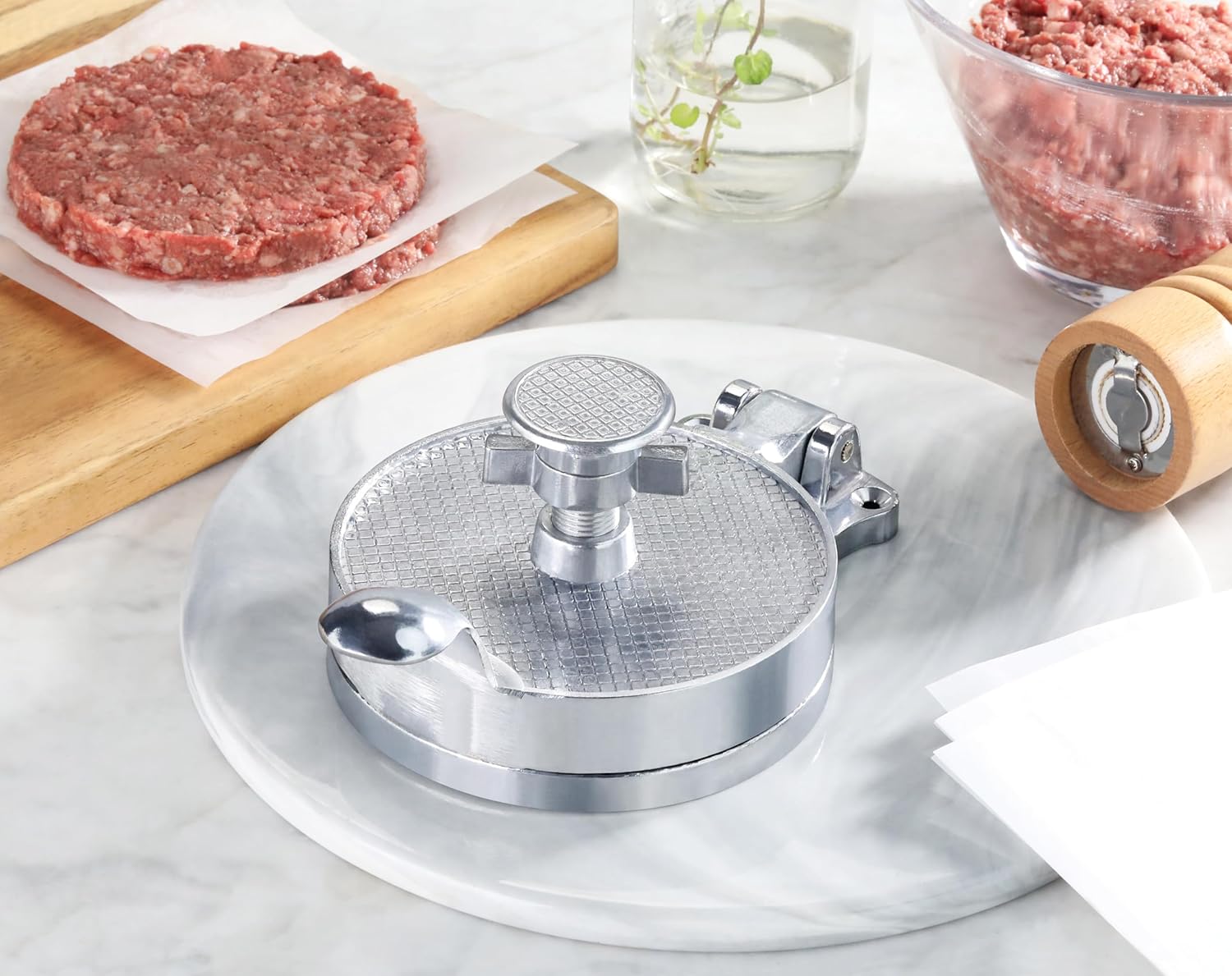 New Star Foodservice 36466 Aluminum Adjustable Hamburger Press, 4-1/2" Diameter, Silver