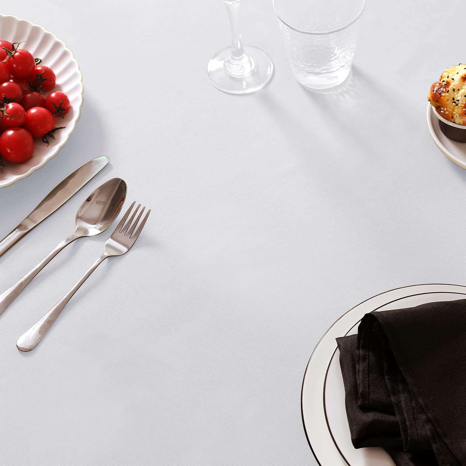 6 Pack White Tablecloth 60 x 120 Inch Table Cloth for 8 Foot Rectangle Tables, Wrinkle Resistant Washable Polyester Fabric Table Covers for Party, Wedding,Dining,and Banquet