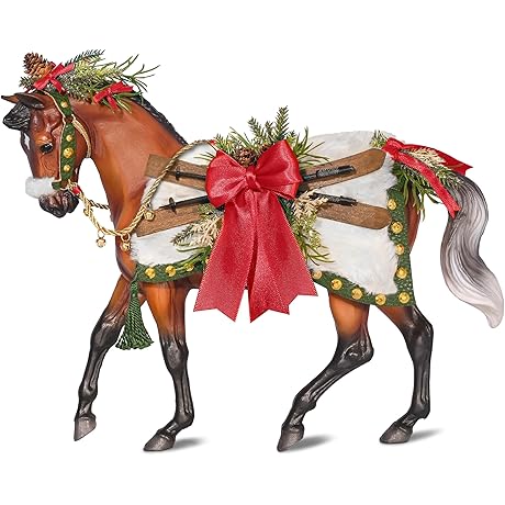 Breyer Traditional Horses 2024 Holiday Collection: Apres Ski