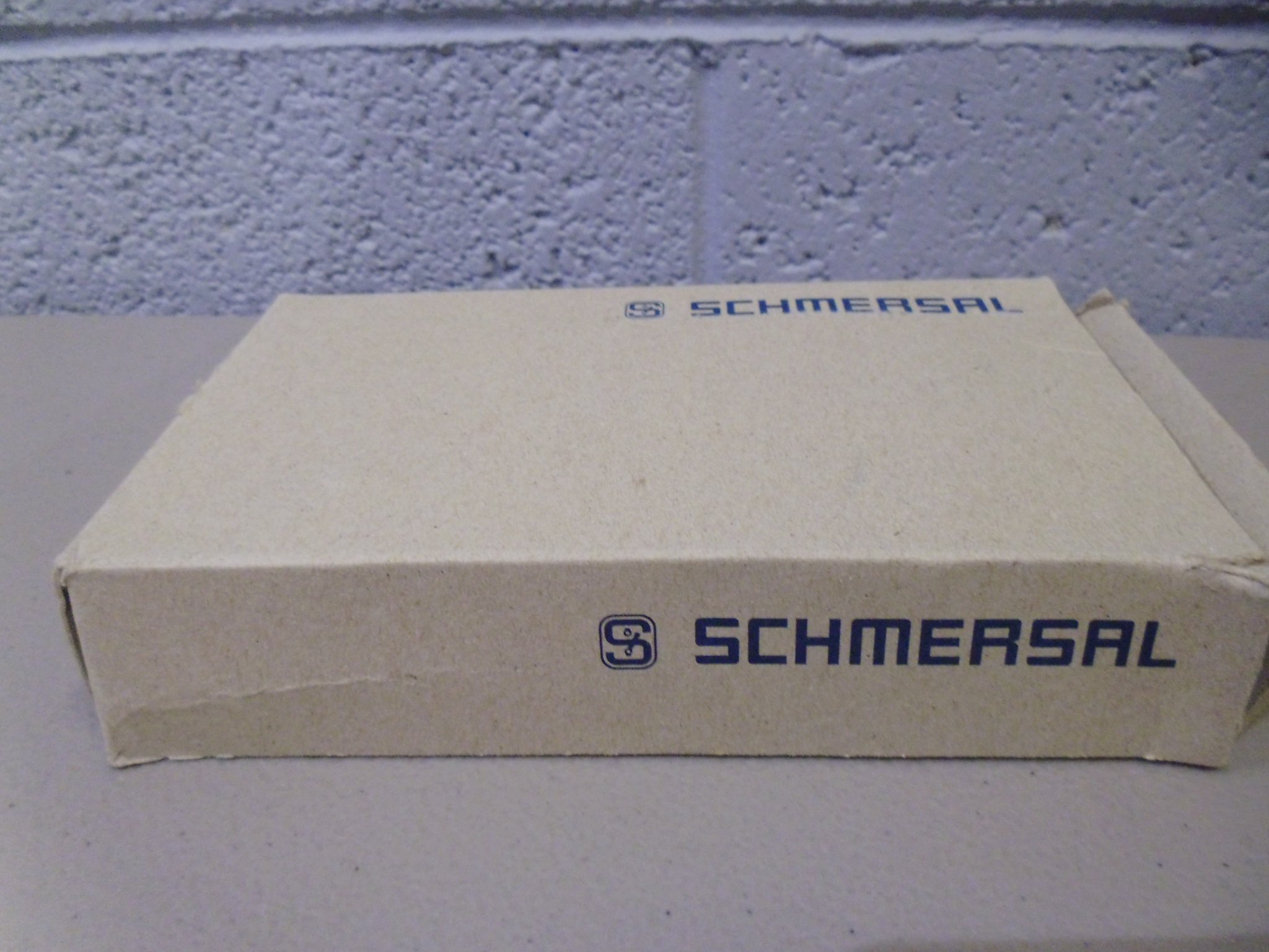 SWITCH, SAFETY AZM161SK-12/12RKA-024 By SCHMERSAL