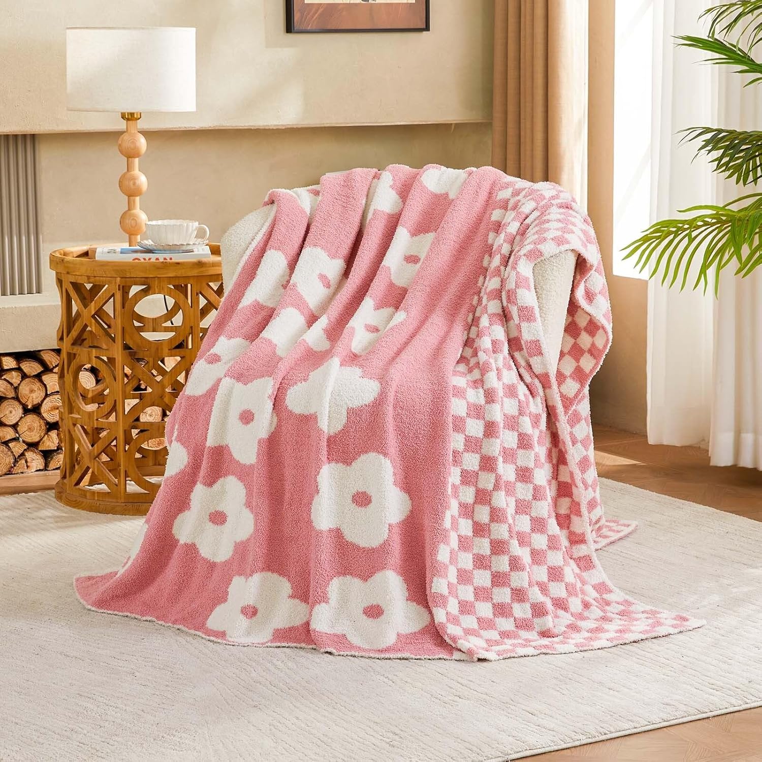 Checkered Throw Blanket, Dusty Pink Flower Blanket for Couch, 50"x60" Soft Plaid Knit Blanket for Home Decor, Reversible Checkerered Blankets for Sofa, Chair, Bed