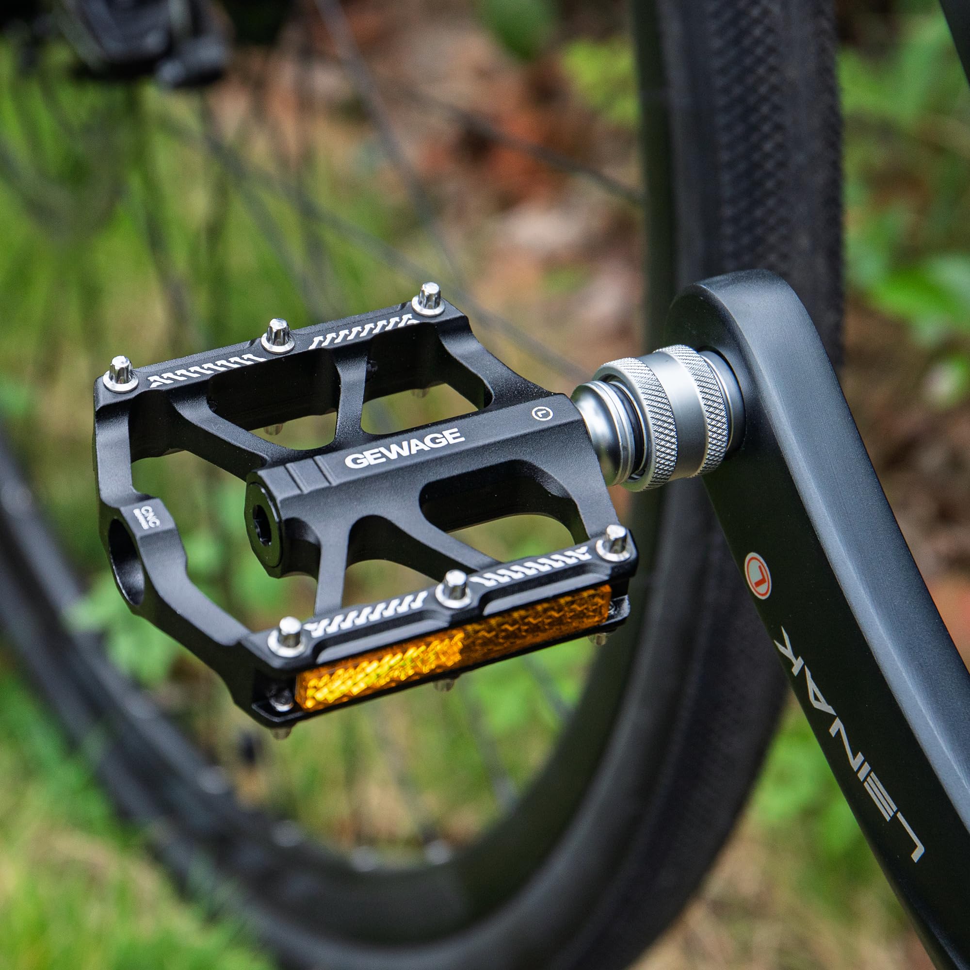 GEWAGE Pedali da bicicletta a sgancio rapido 9/16" – Pedale piatta in alluminio CNC rimovibile con 8 pin antiscivolo e catarifrangenti per bici pieghevoli, fixie, singlespeed e bici da città