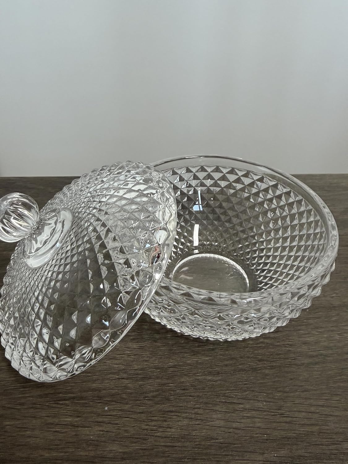 21oz Glass Candy Jar with Lid | Large Clear Crystal Christmas Candy Bowl for Holiday Parties, Weddings & Home Decor