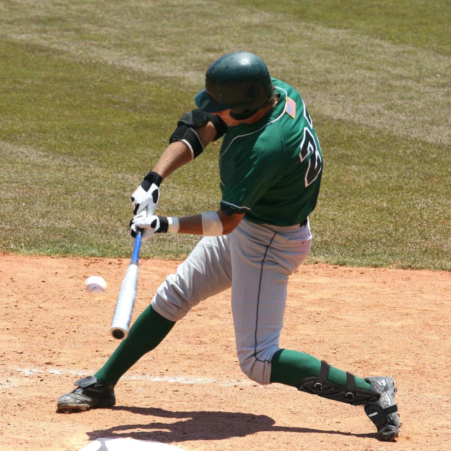 Hikeen Protector de pierna de béisbol para bateador de espinillas y pies con correas ajustables, equipo de sóftbol adecuado para bateadores de mano derecha e izquierda