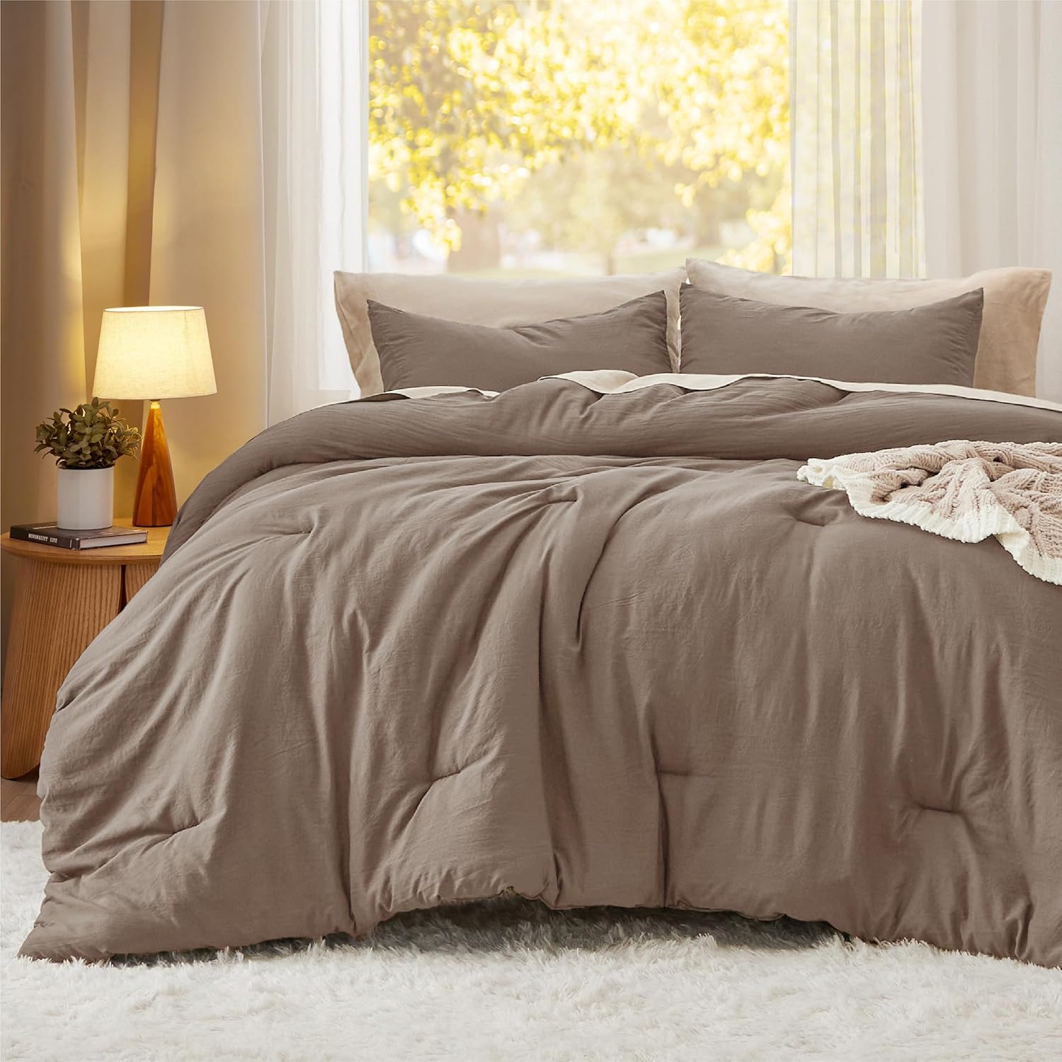 Bedsure King Comforter Set, Brown Soft Prewashed Bedding for All Seasons, 3 Pieces GentleSoft™ Bed Set, 1 Lightweight Comforter (104"x90") and 2 Pillowcases (20"x36") - Image 2