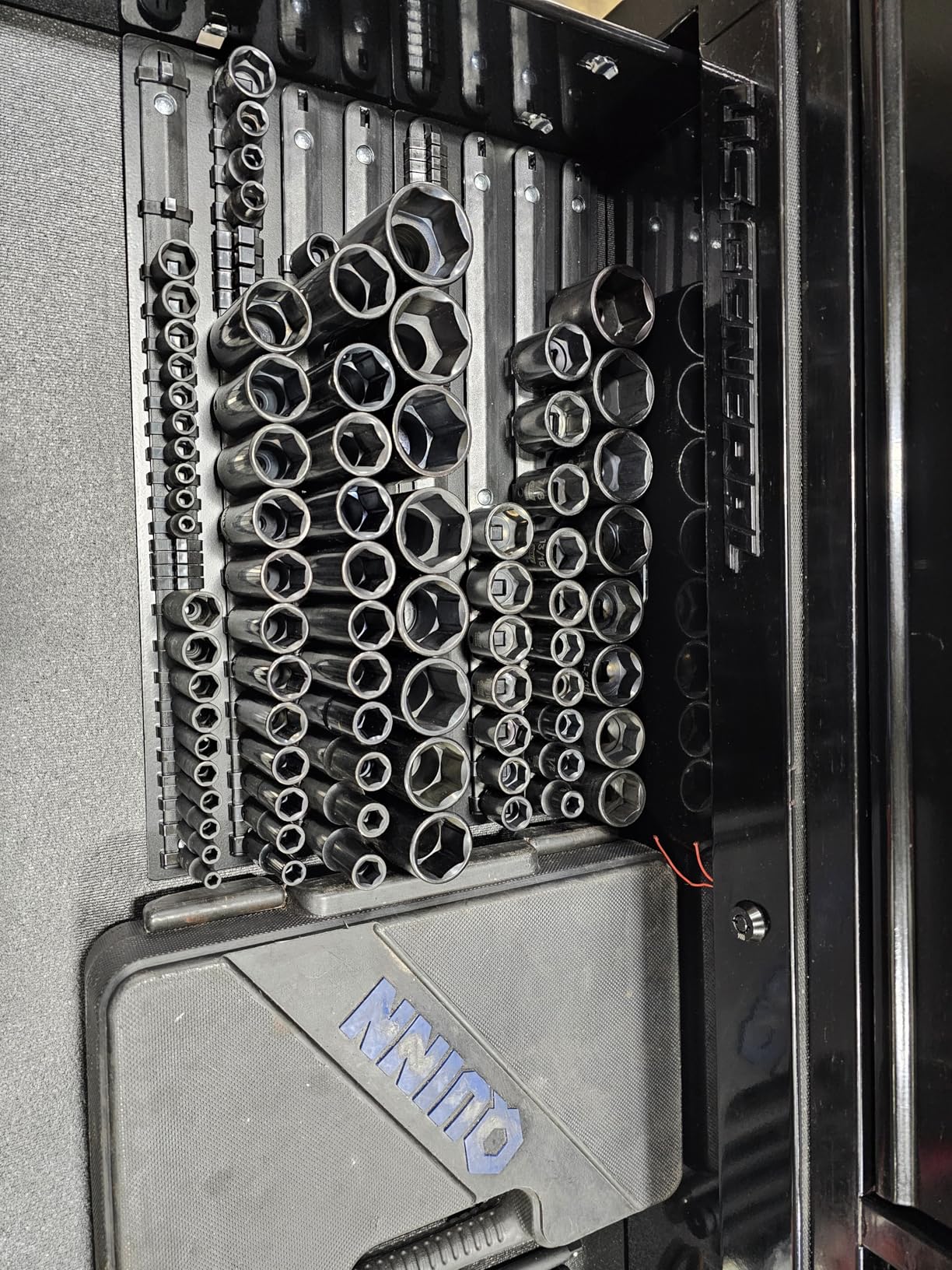 GEARWRENCH 209 Piece SAE/Metric 1/4", 3/8", & 1/2" Drive Master Impact Socket Set - 89072