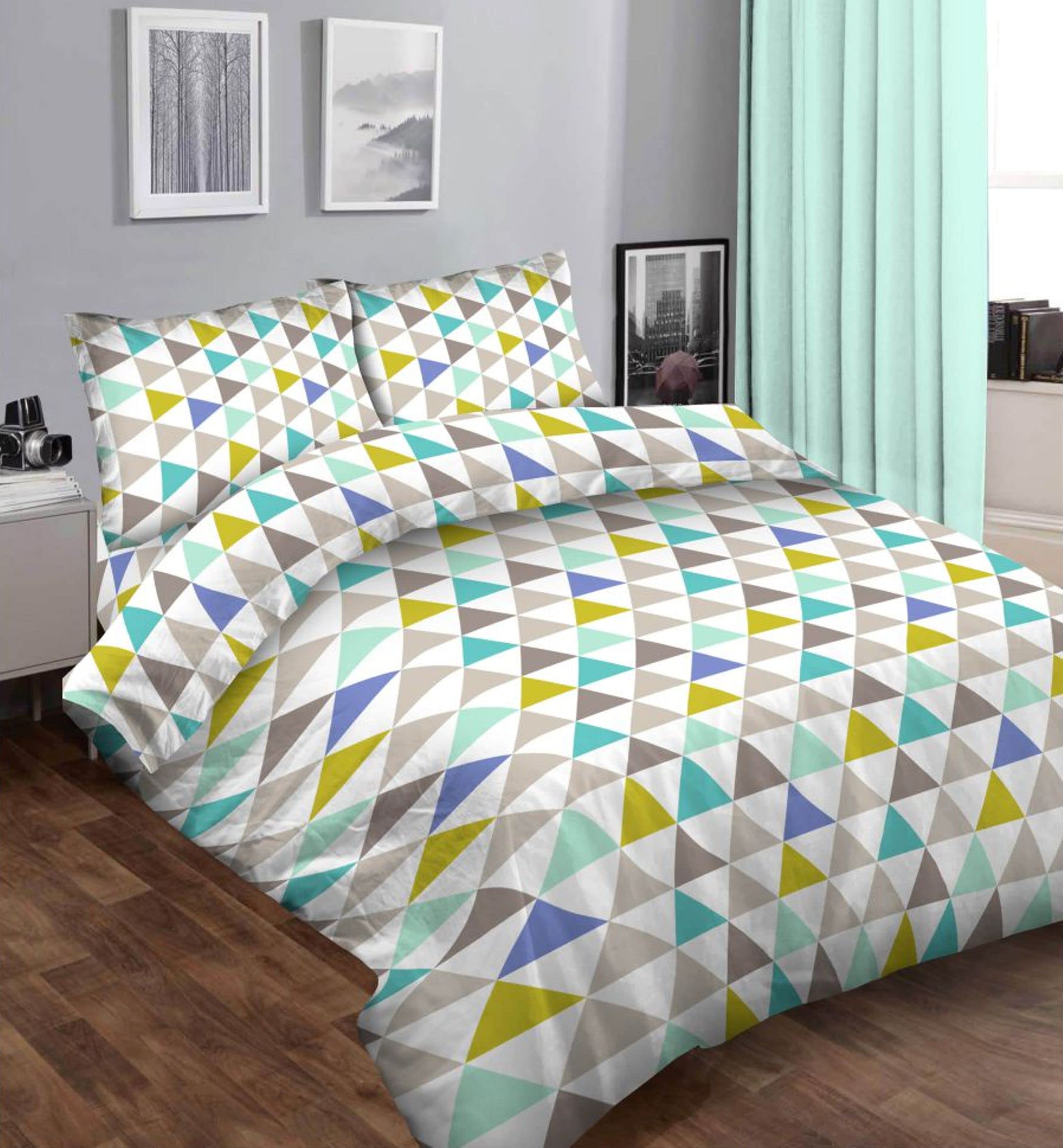 The House Of Emily Double Bed Size 4pce Bedding Set - Duvet Cover, 12" Fitted Sheet, Two Pillowcases. 90% Soft Touch Polyester 10% Cotton (Double, Geometric)