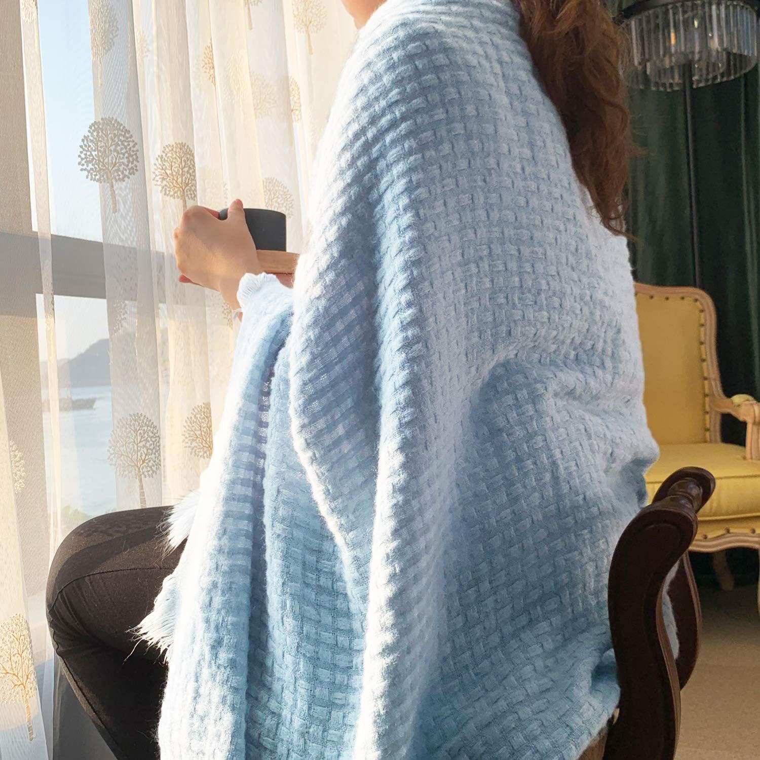 DISSA Knitted Blanket Textured Solid Super Soft Cozy Plush Lightweight Decorative Throw Blanket Fluffy Woven Blanket for Bed Sofa Couch Cover Living Bed Room (Light Blue, 51"x63")