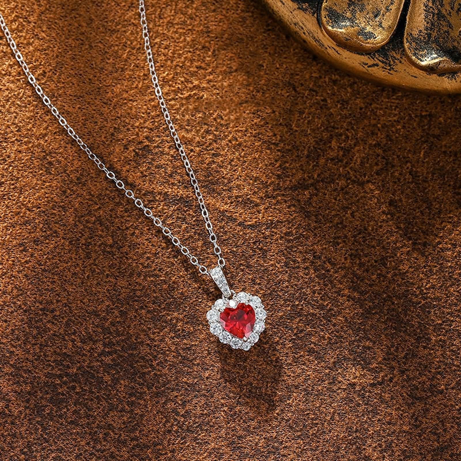 Naszyjnik damski z zawieszką, kolia damska wesele serce z 1,2 ct rubin i moissanit 14K białe złoto 45 cm