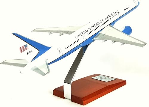 Miniatura 4 de Mastercraft Colección Boeing 757-200 C-32A Escala VIP 1100